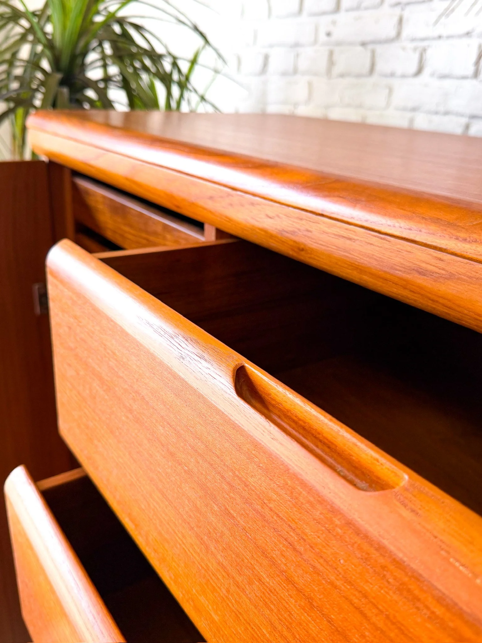 Teak Highboy Dresser9.jpg