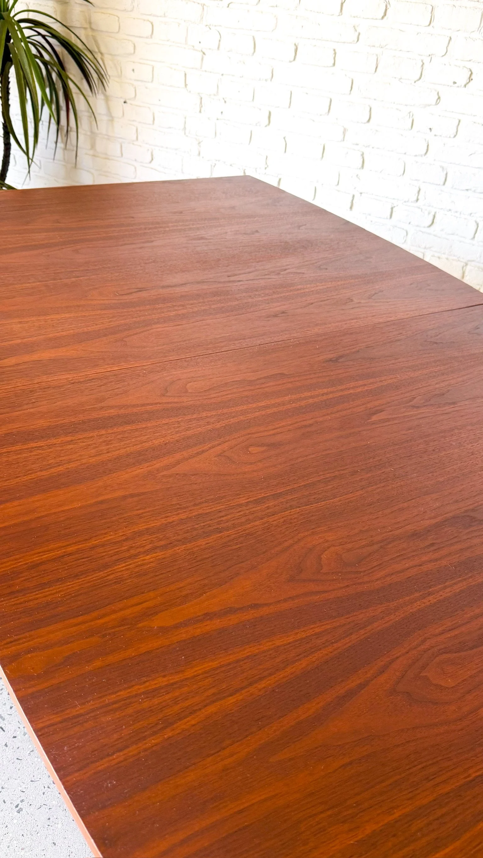 Mid Century Young MFG Dining Table with 2 leaves9.jpg