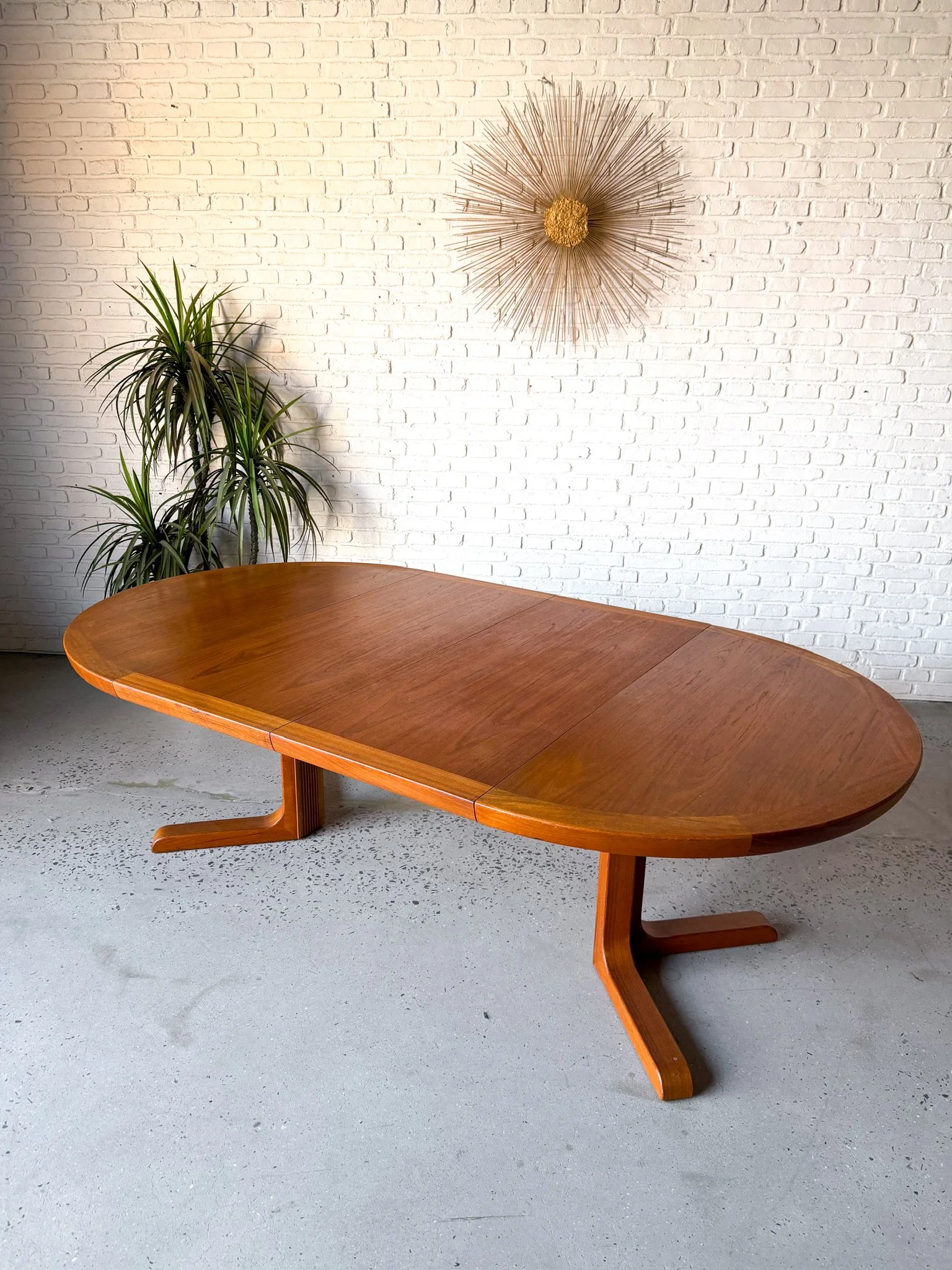 Danish Modern Circular Teak Dining Table with two large leaves2.jpg
