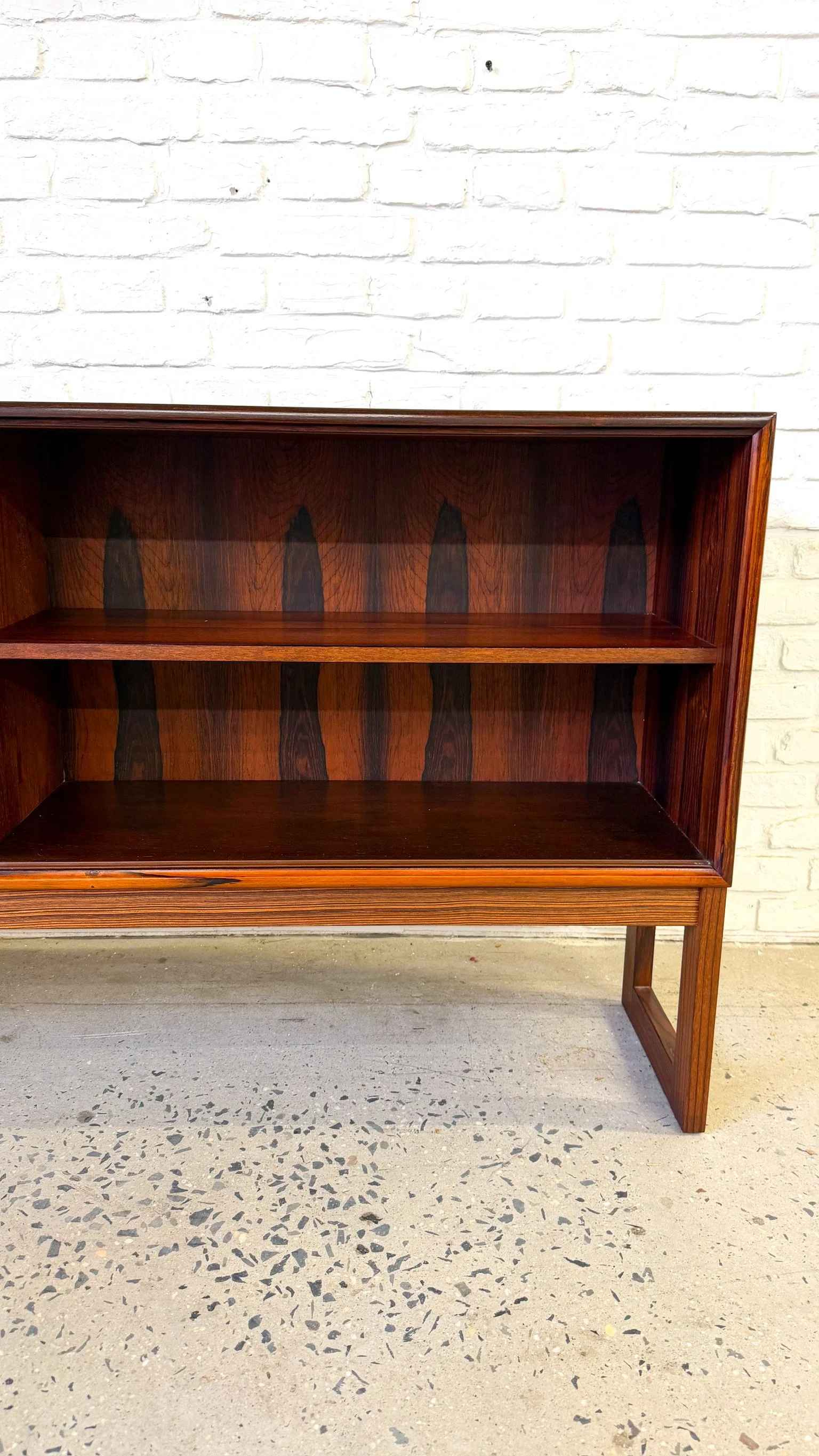 Danish Rosewood Display Cabinet Bookshelf7.jpg