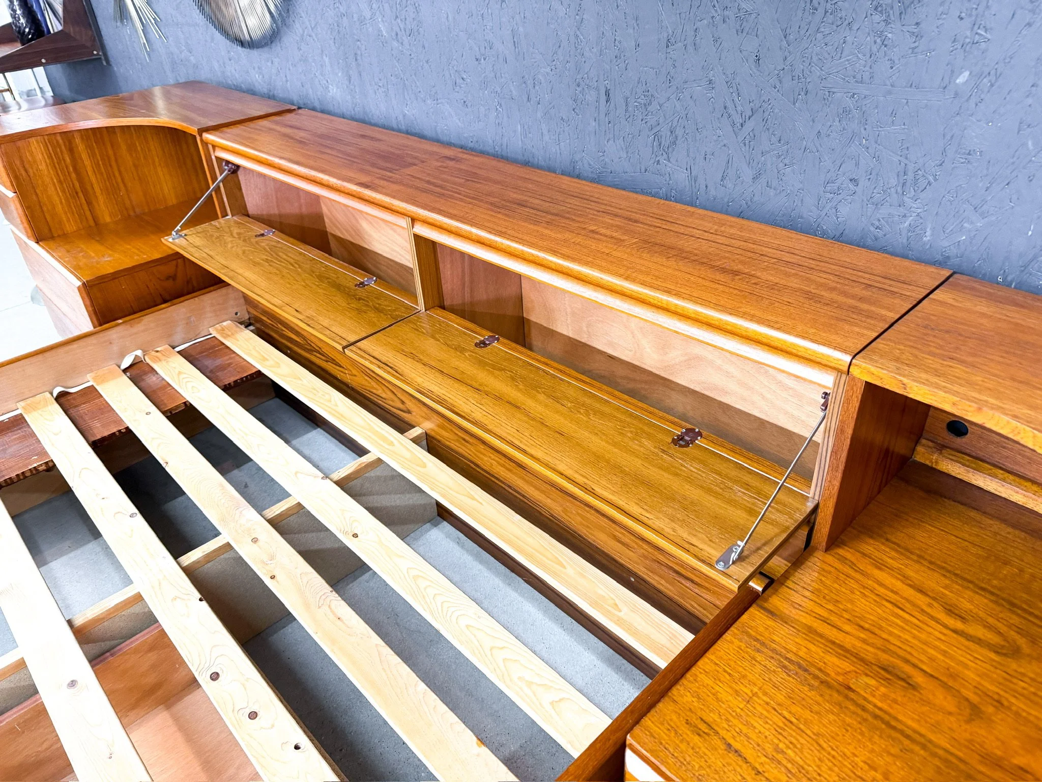 Danish Teak Queen Platform Bed5.jpg