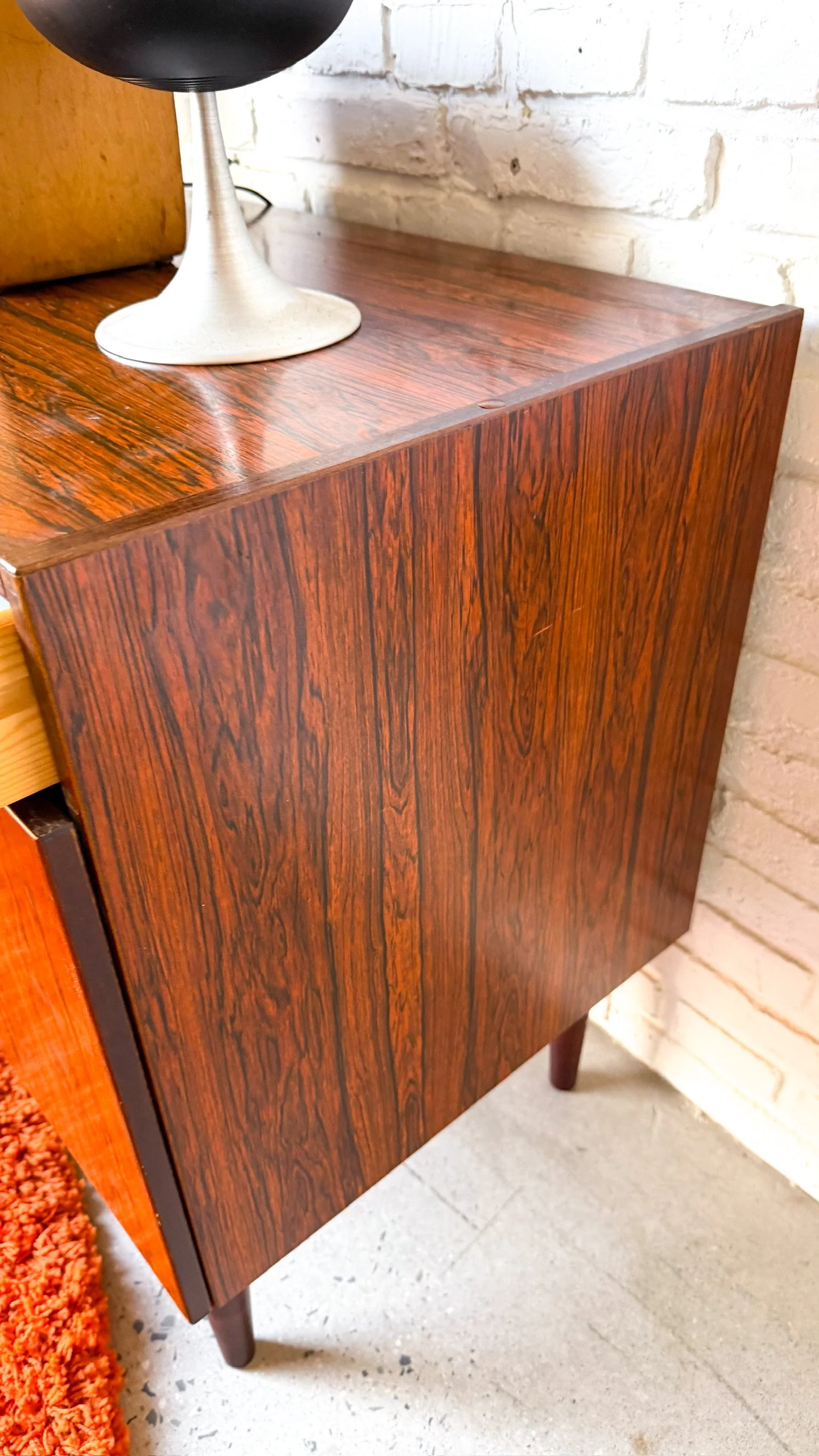AEJM Mobler Danish Modern Rosewood Credenza11.jpg