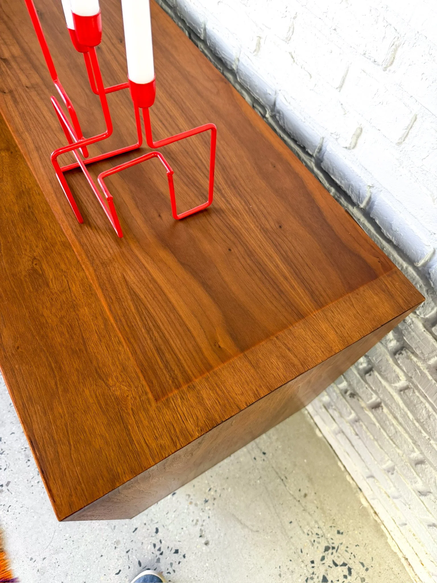 Mid Century Walnut Credenza9.jpg