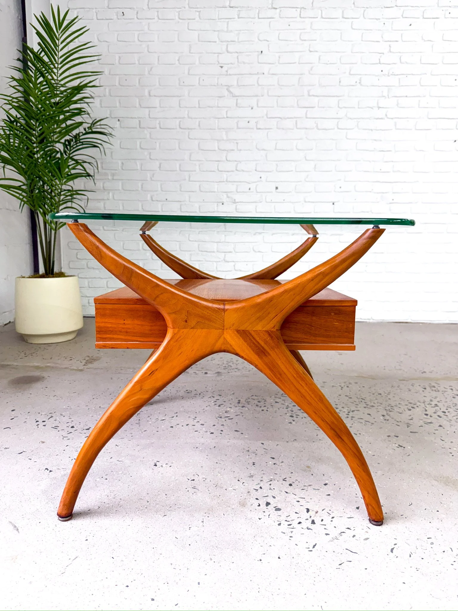 Glass Side Table 18.jpg