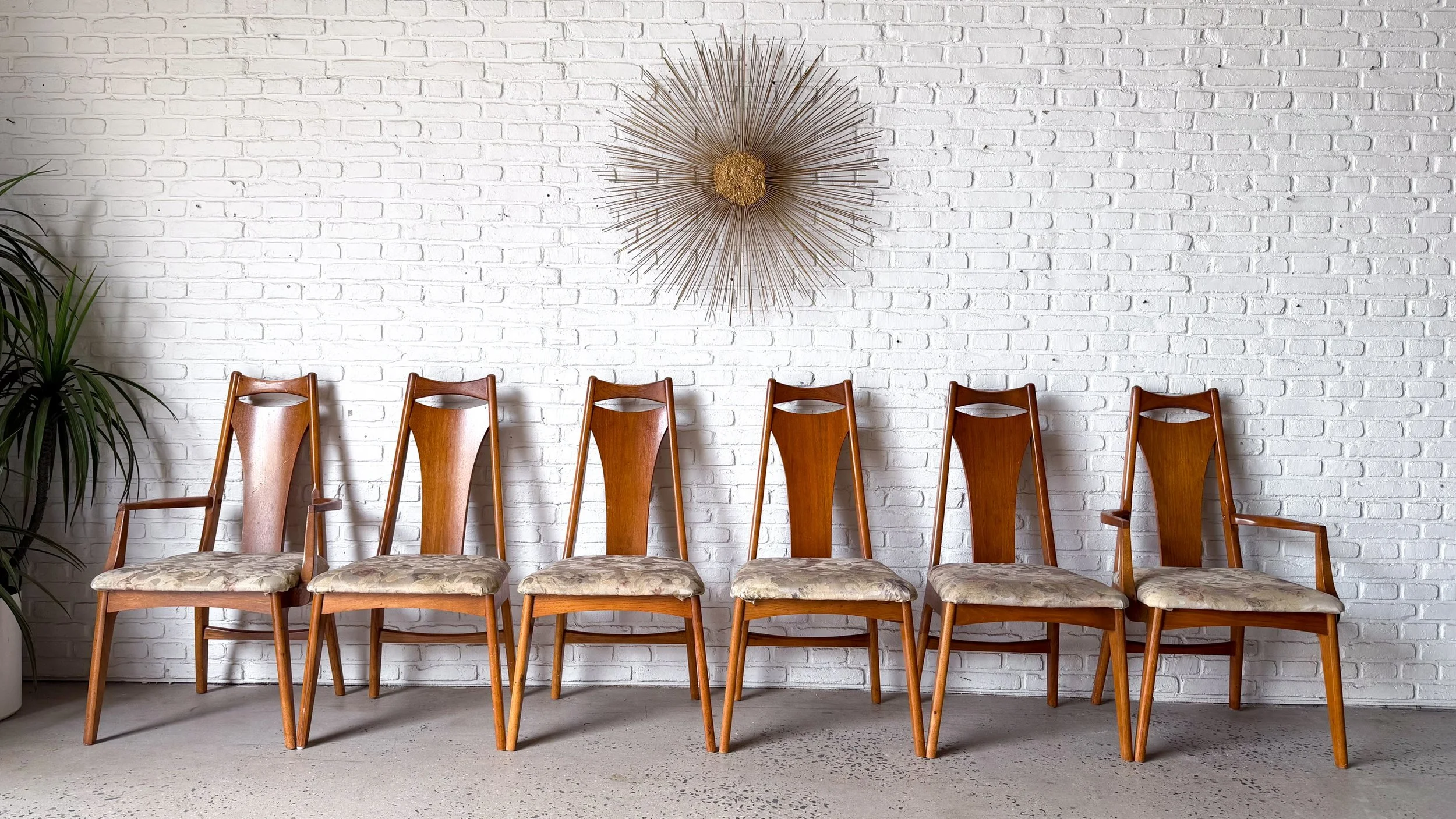 MCM Young MFG Dining Chairs Set of 62.jpg