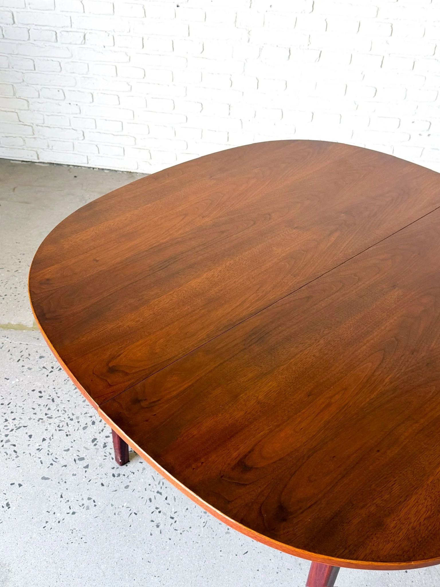 Founders Oiled Walnut Dining Table With Two Leaves5.jpg