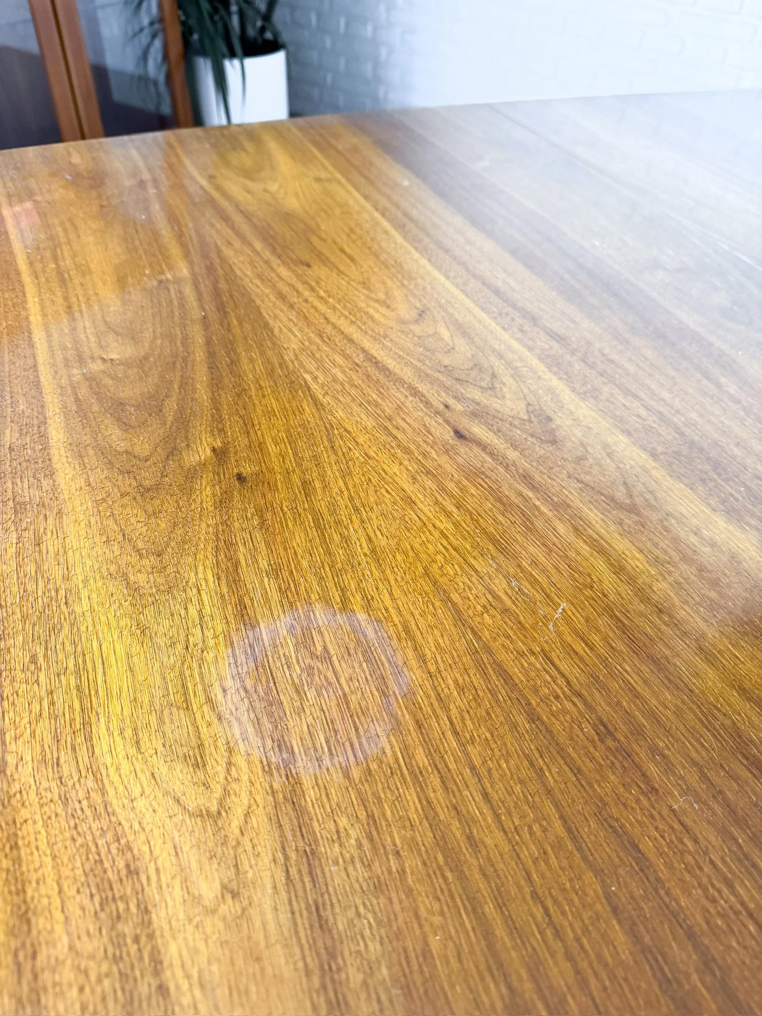 Young MFG Dining Table3.jpg