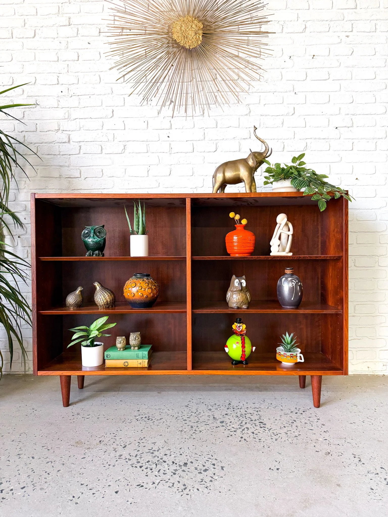 Danish Rosewood Bookshelf3.jpg