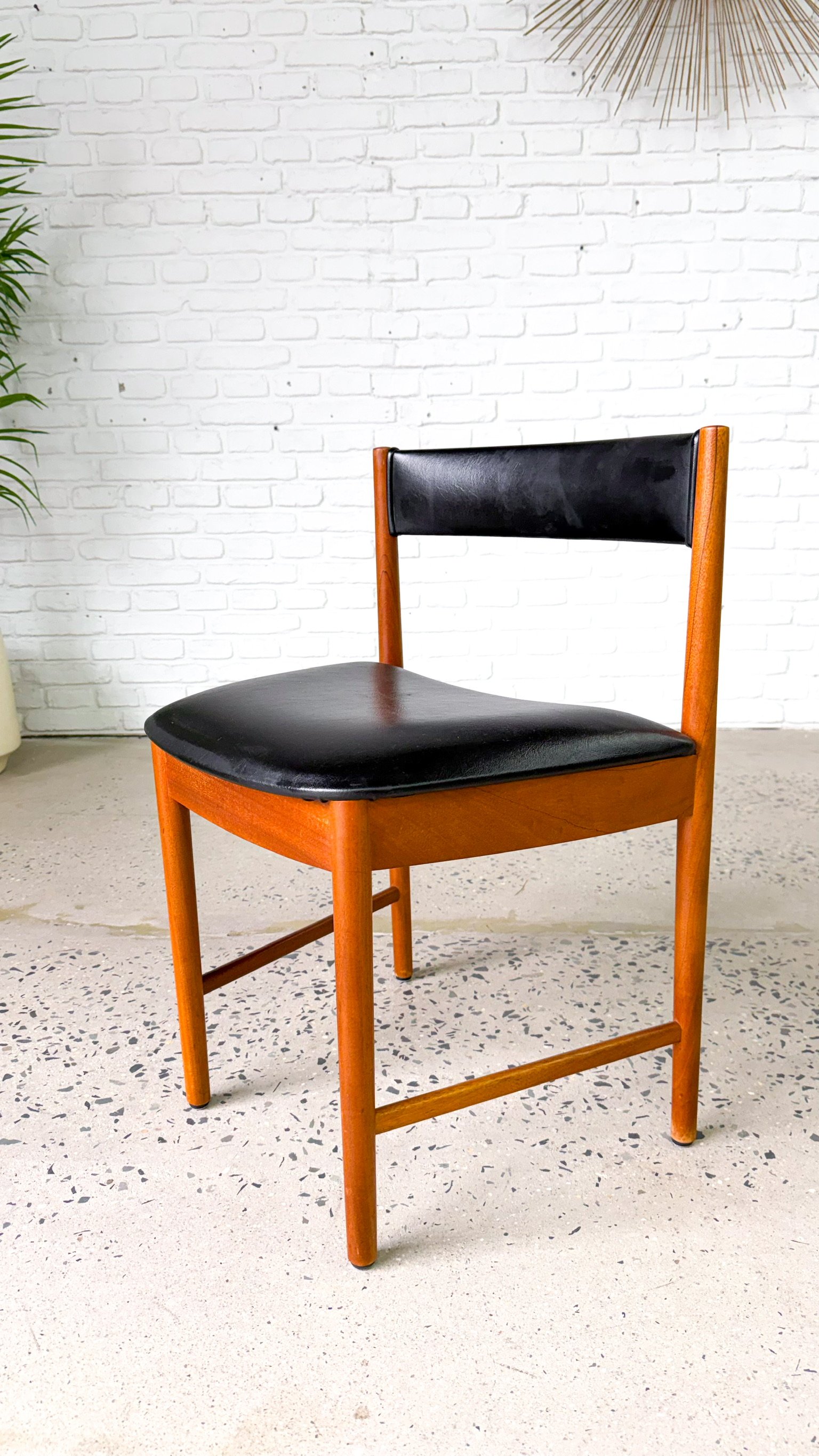 McIntosh Dining Chairs2.jpg
