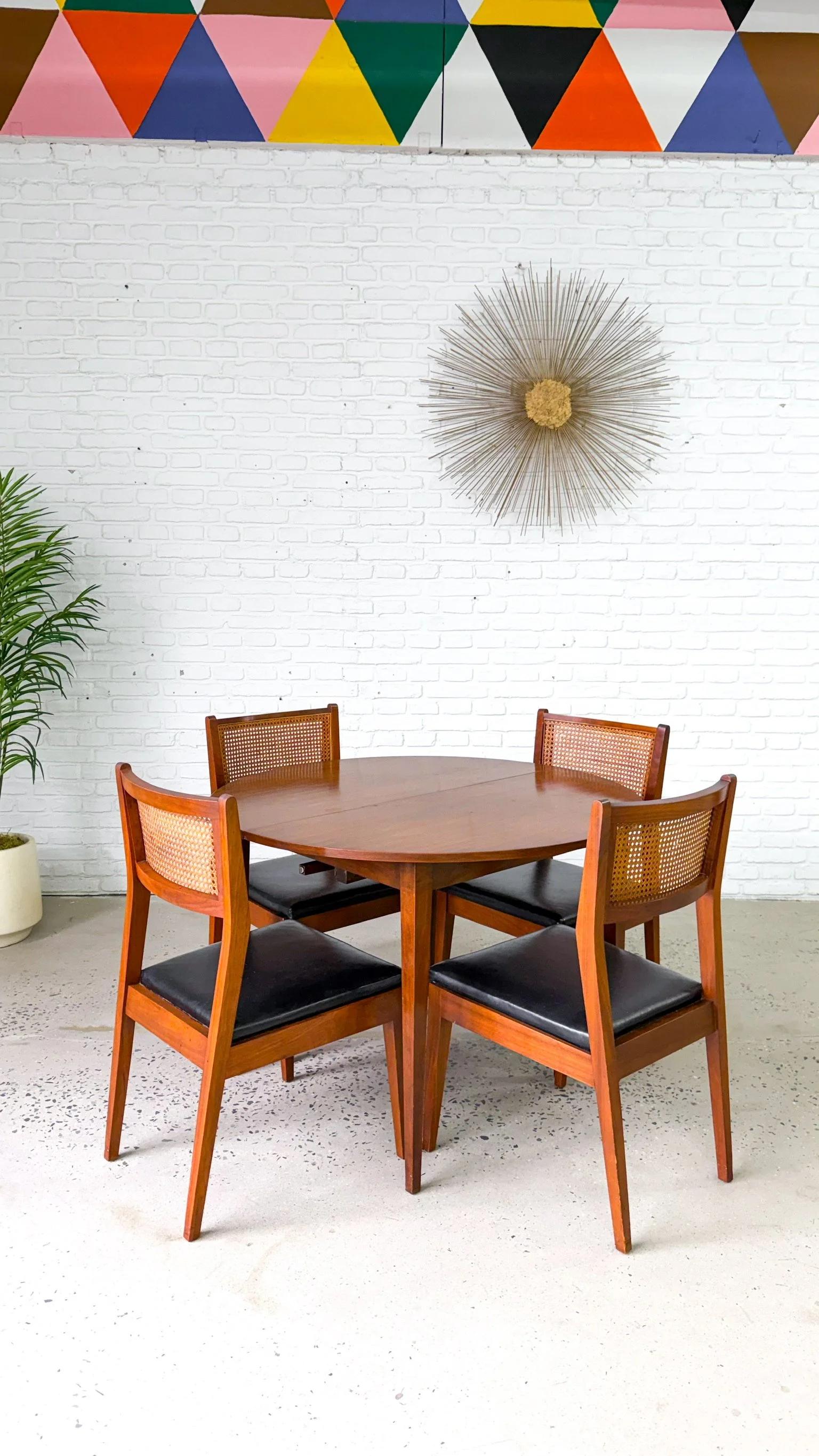 Round Walnut Mid Century Dining Table17.jpg