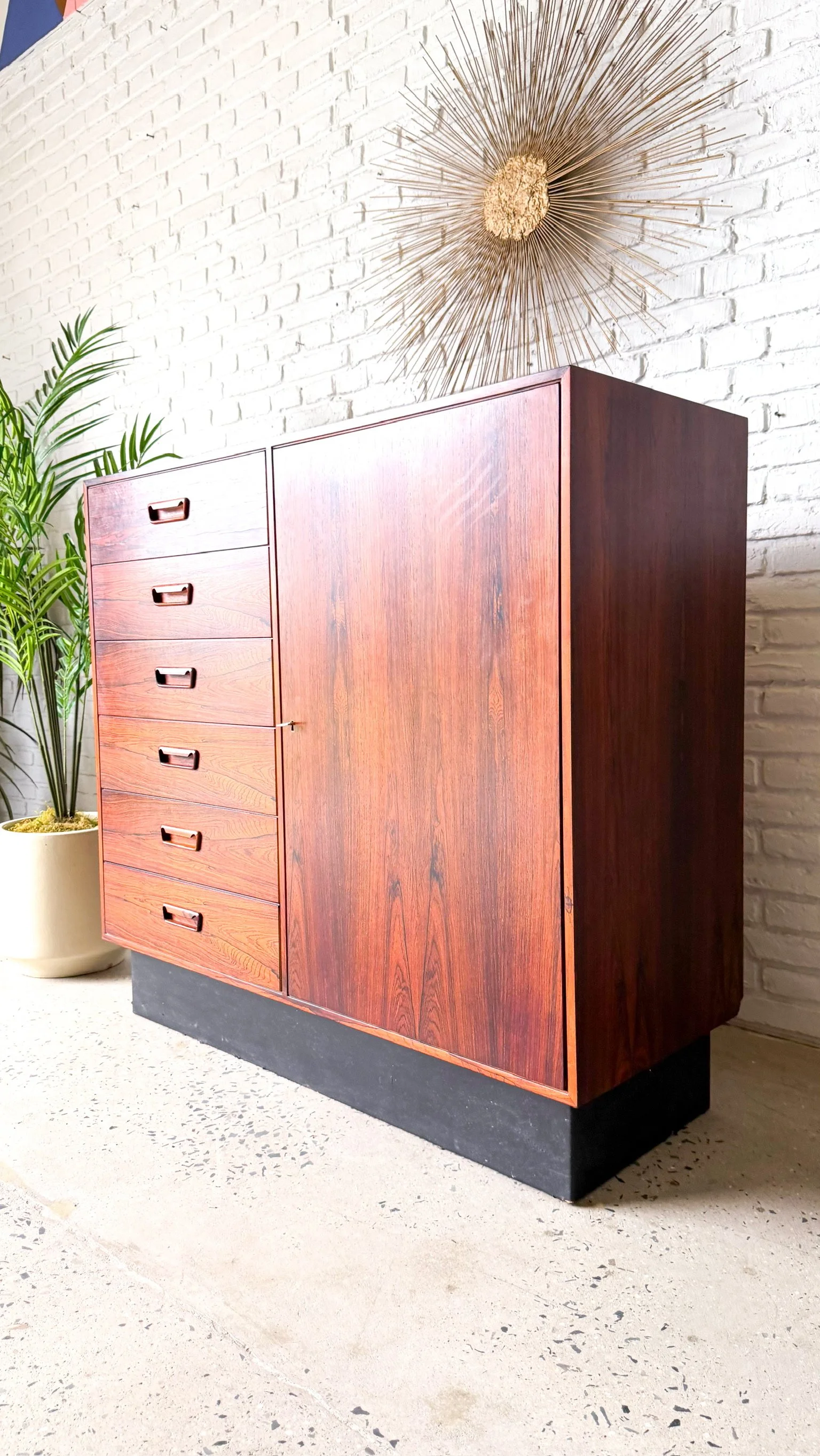 Rosewood Chest Highboy  Made in Denmark5.jpg