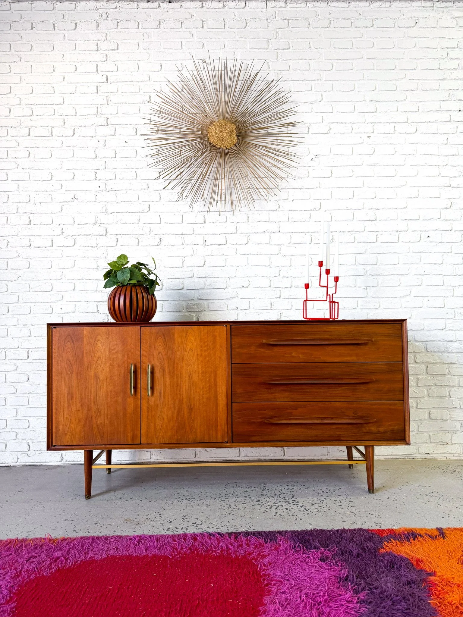 Mid Century Walnut Credenza3.jpg