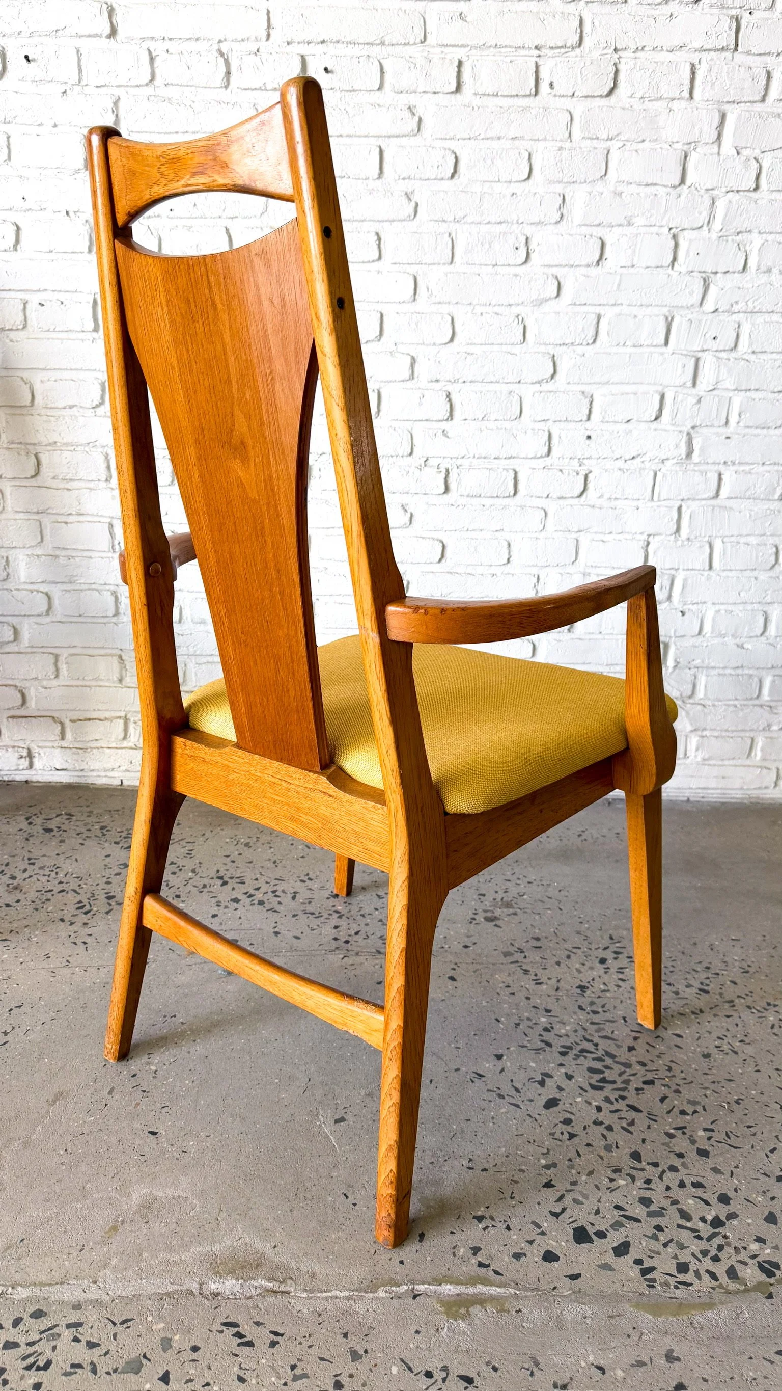 Young Manufacturing Dining Chairs Set of Six with New Upholstery12.jpg