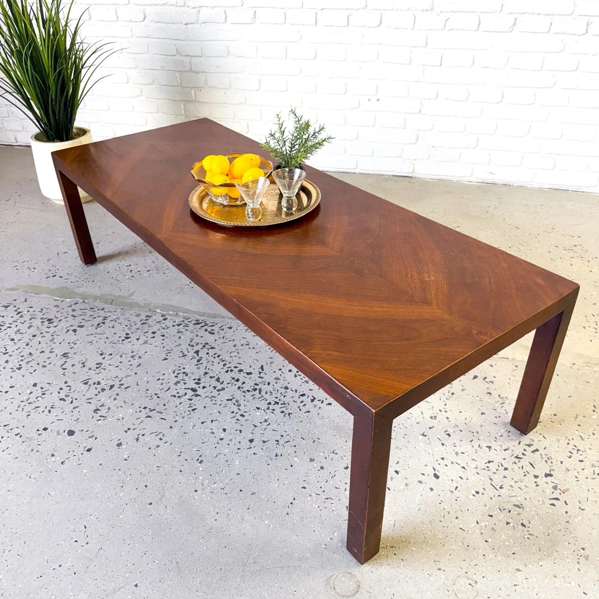 Mid Century Lane Coffee Table in Walnut