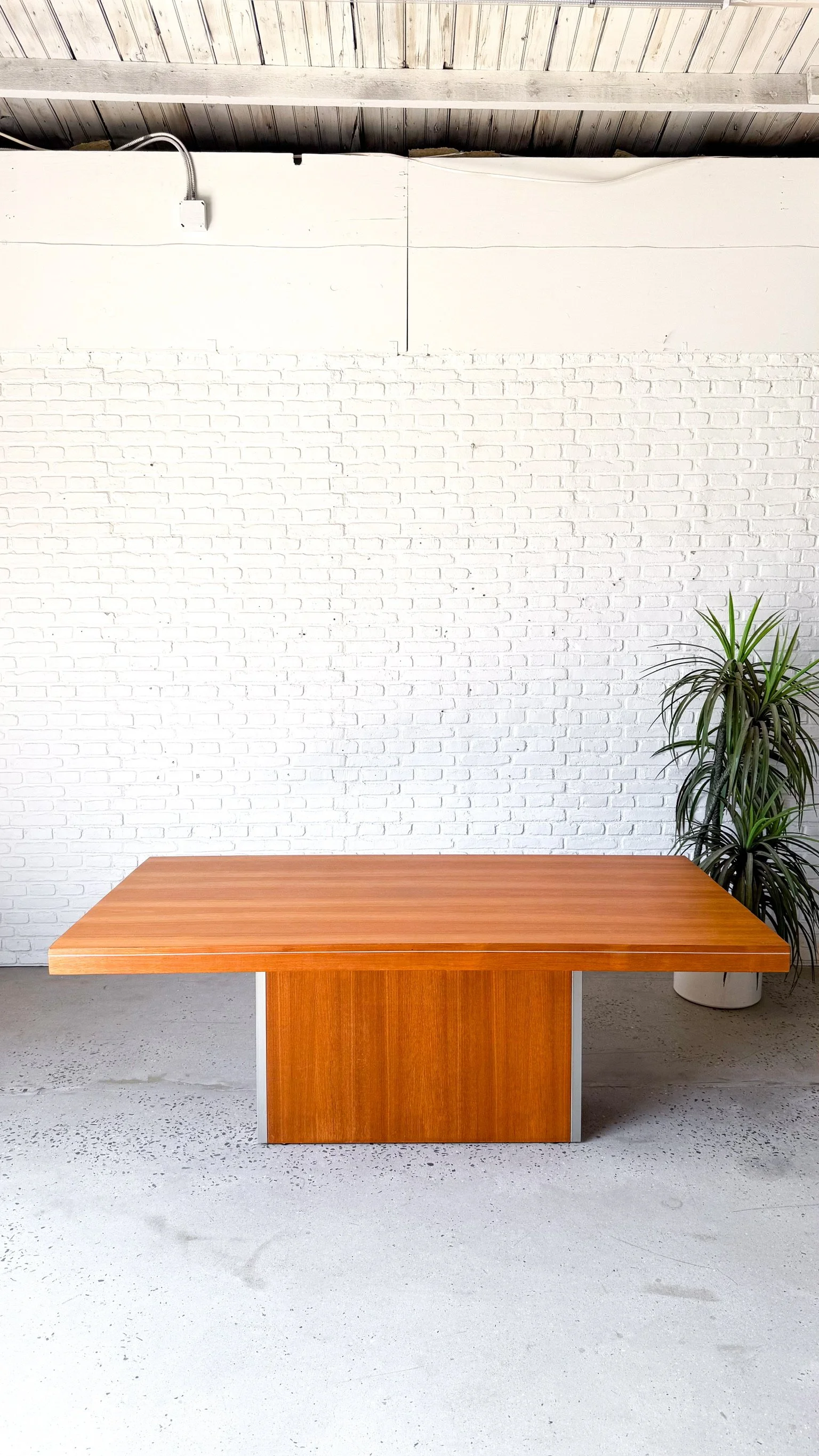 Minimalist Teak 1970s Dining Table10.JPG