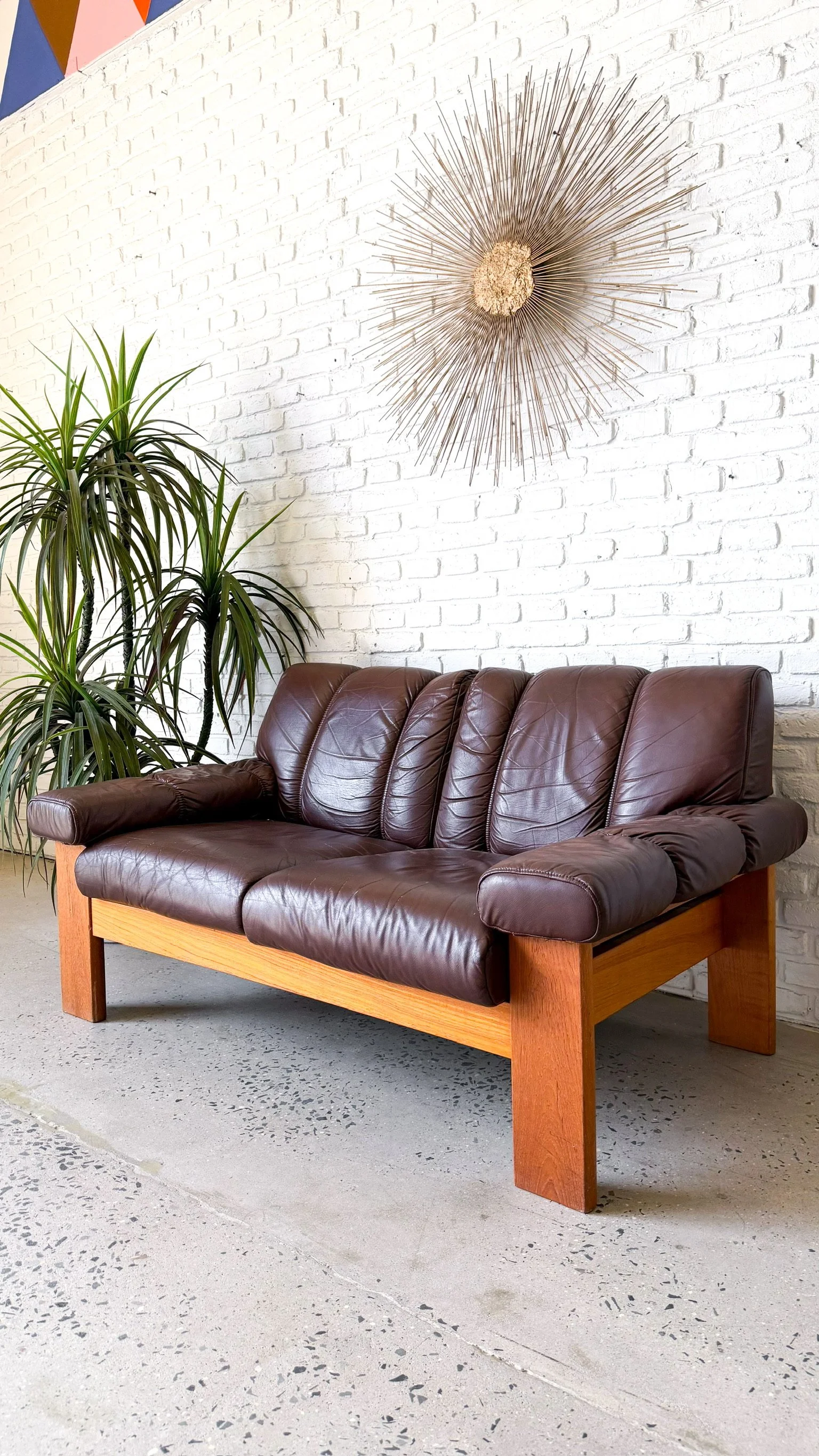 Danish Teak Leather Sofa5.jpg
