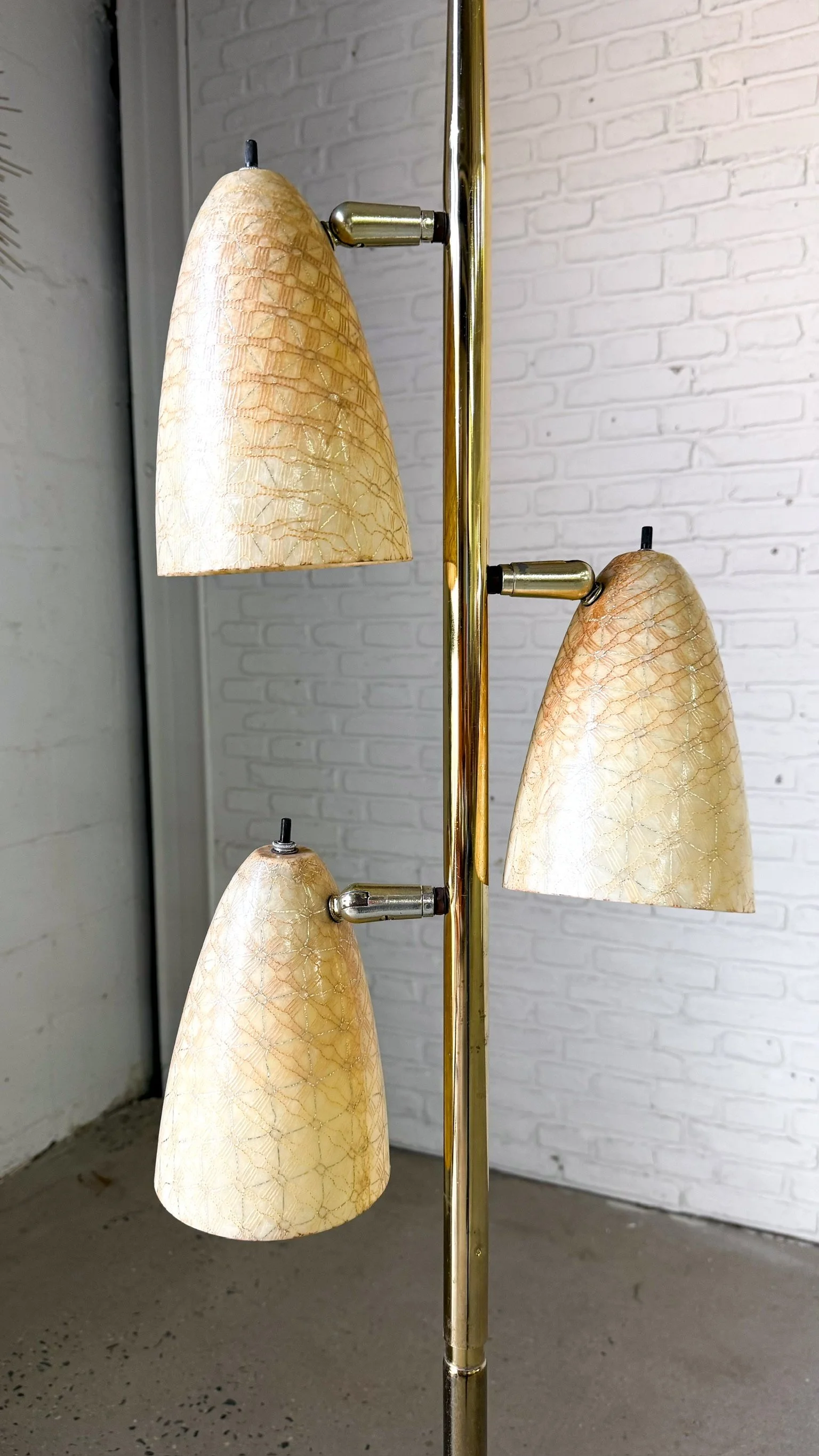 Triple Floor Lamp with Fiberglass Shades7.jpg
