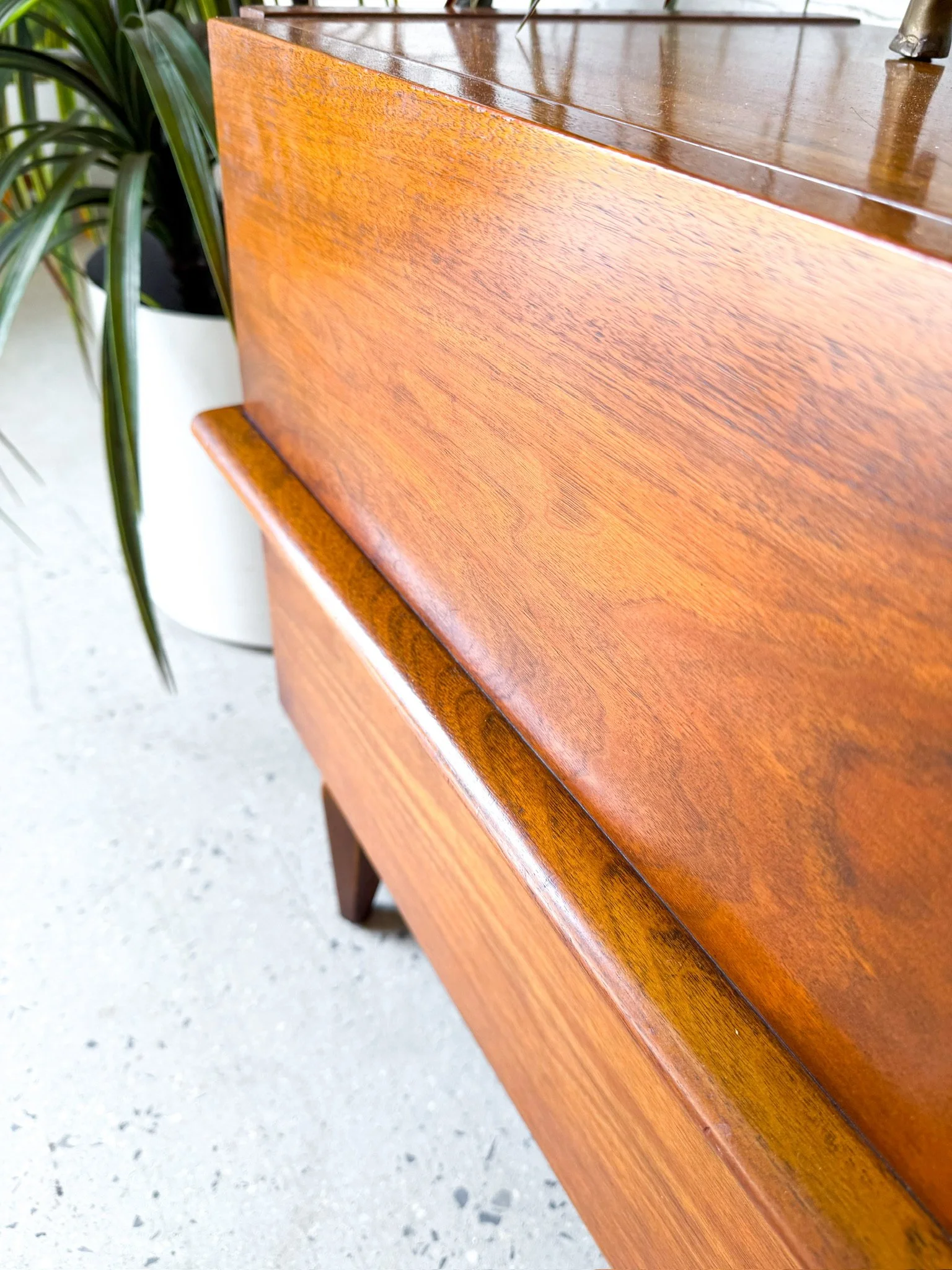 American of Martinsville Walnut Bedroom Set 16.jpg