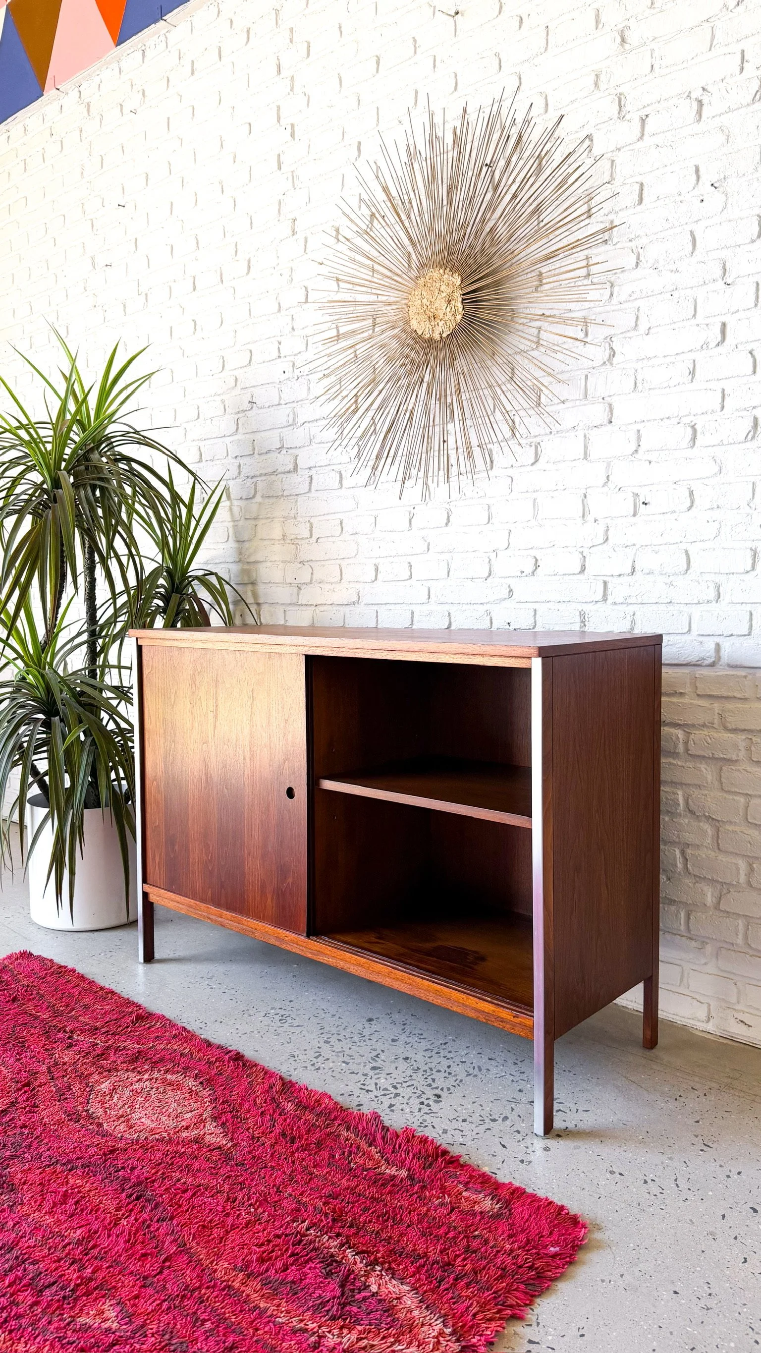 Paul McCobb Linear Group Walnut Credenzas18.jpg