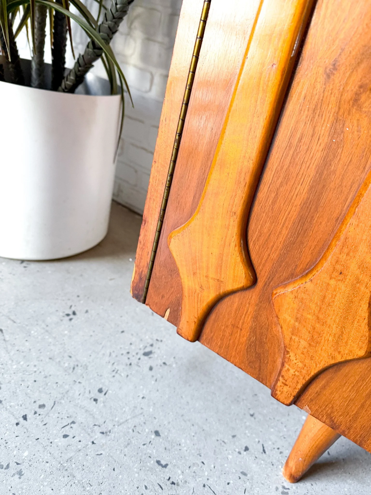 mid century two piece walnut hutch3.jpg