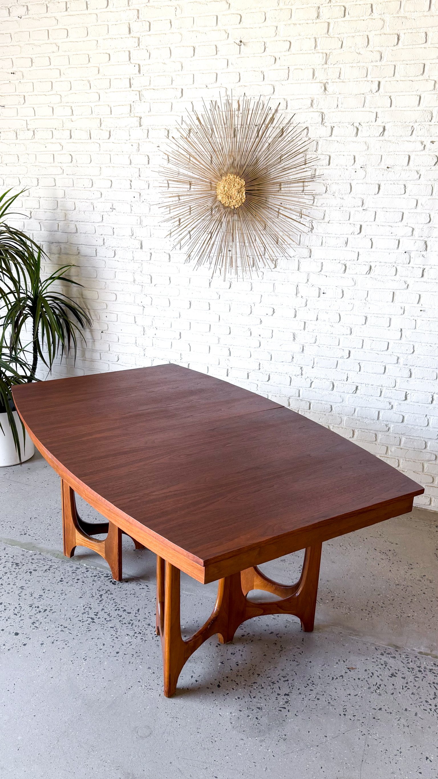 Mid Century Young MFG Dining Table with 2 leaves6.jpg