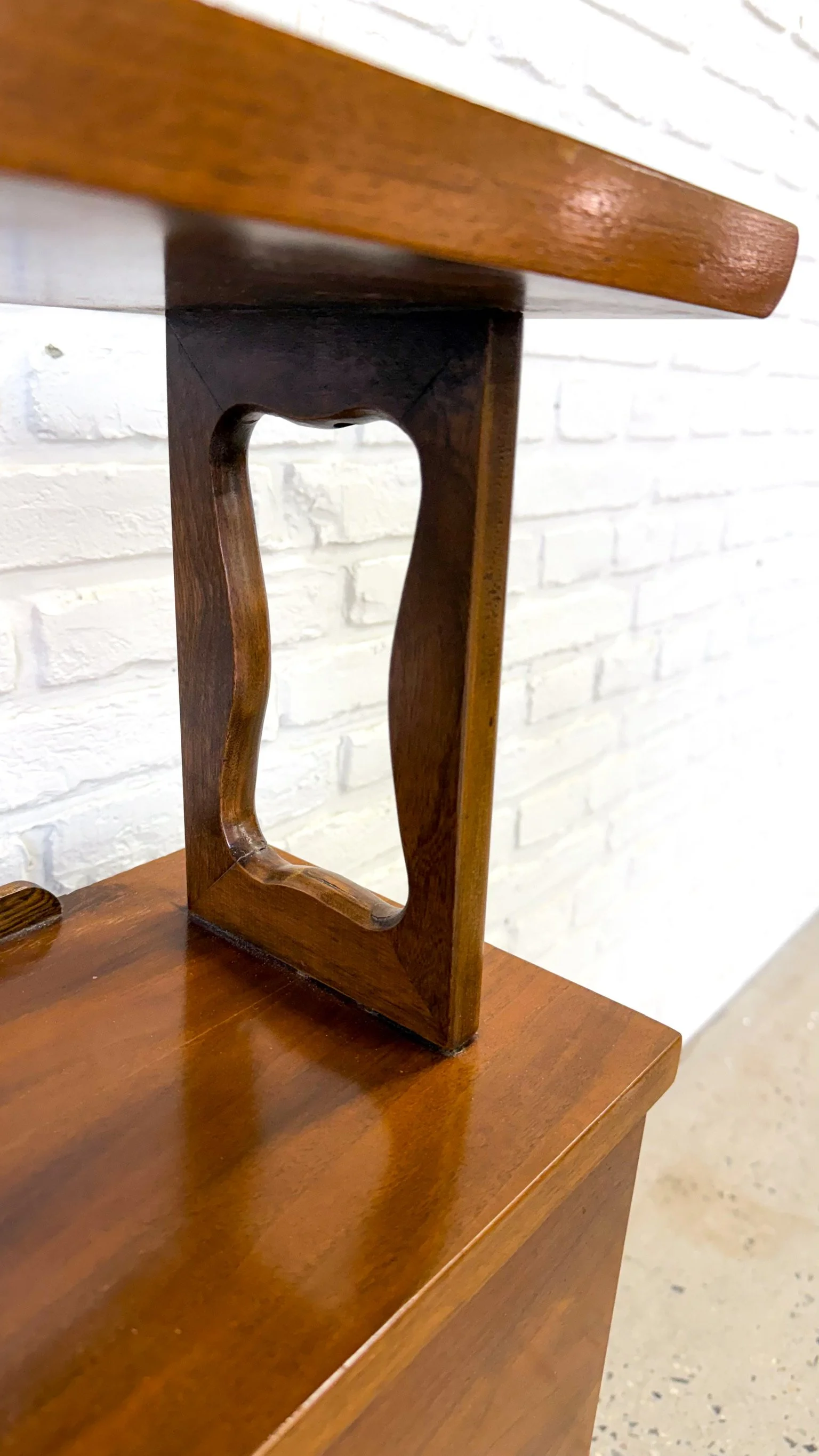 Walnut Storage Headboard10.jpg