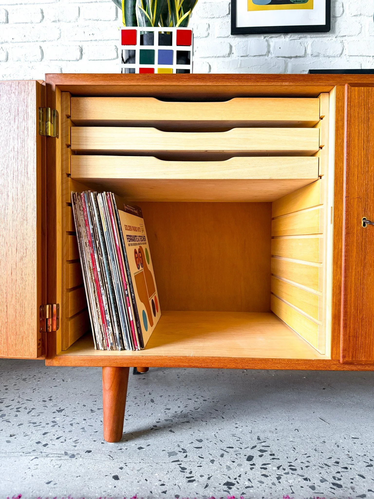 poul hundevad teak credenza record cabinet8.jpg