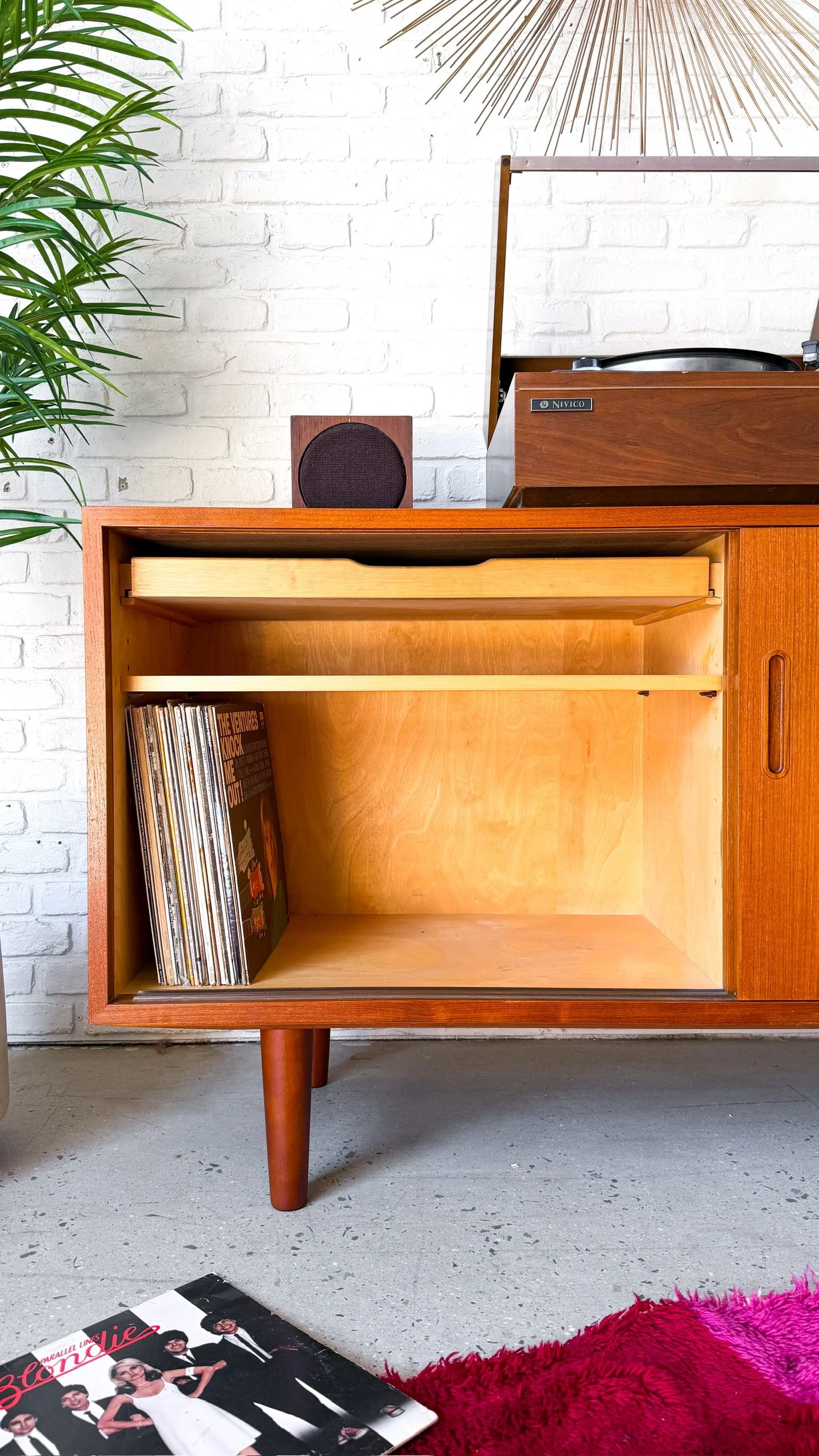 1960s Teak Credenza made in Denmark by Designer, Poul Hundevad15.jpg