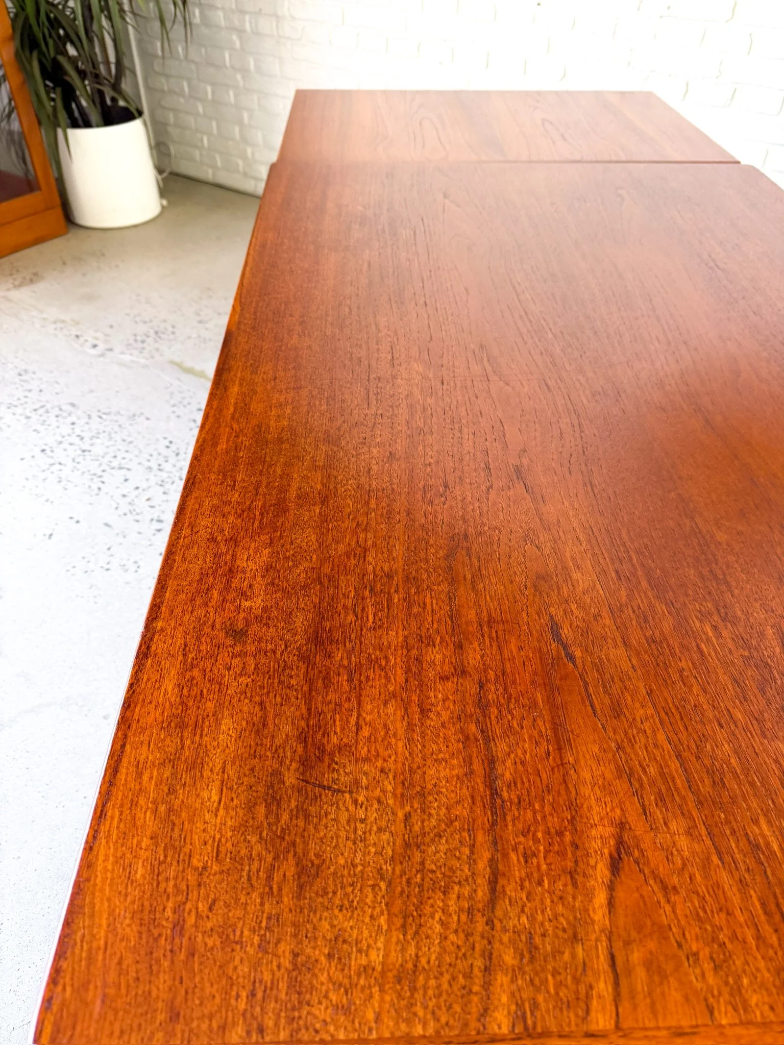 HENNING KJAERNULF TEAK EXPANDING DINING TABLE6.jpg