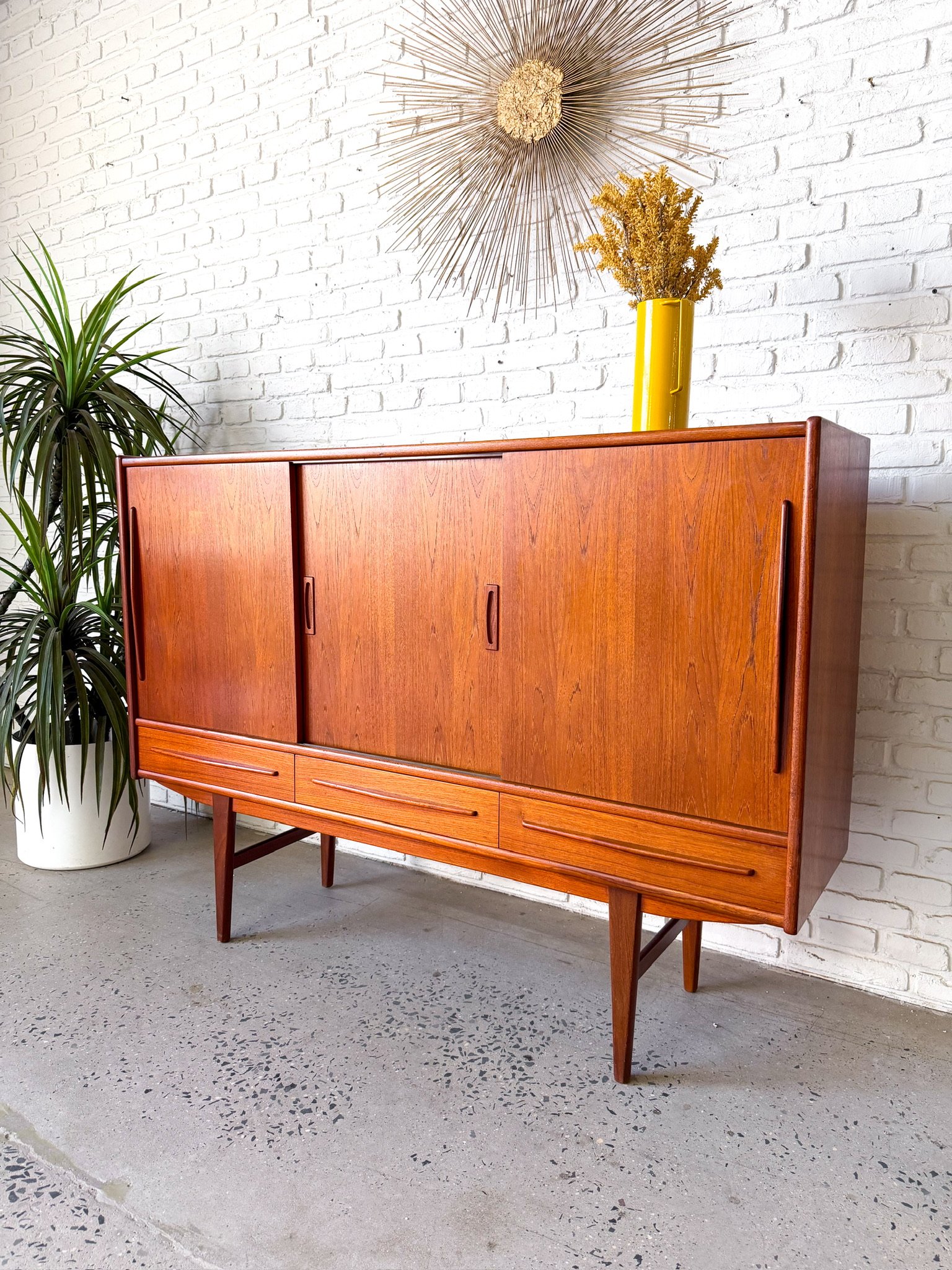 Danish Teak Sideboard3.jpg