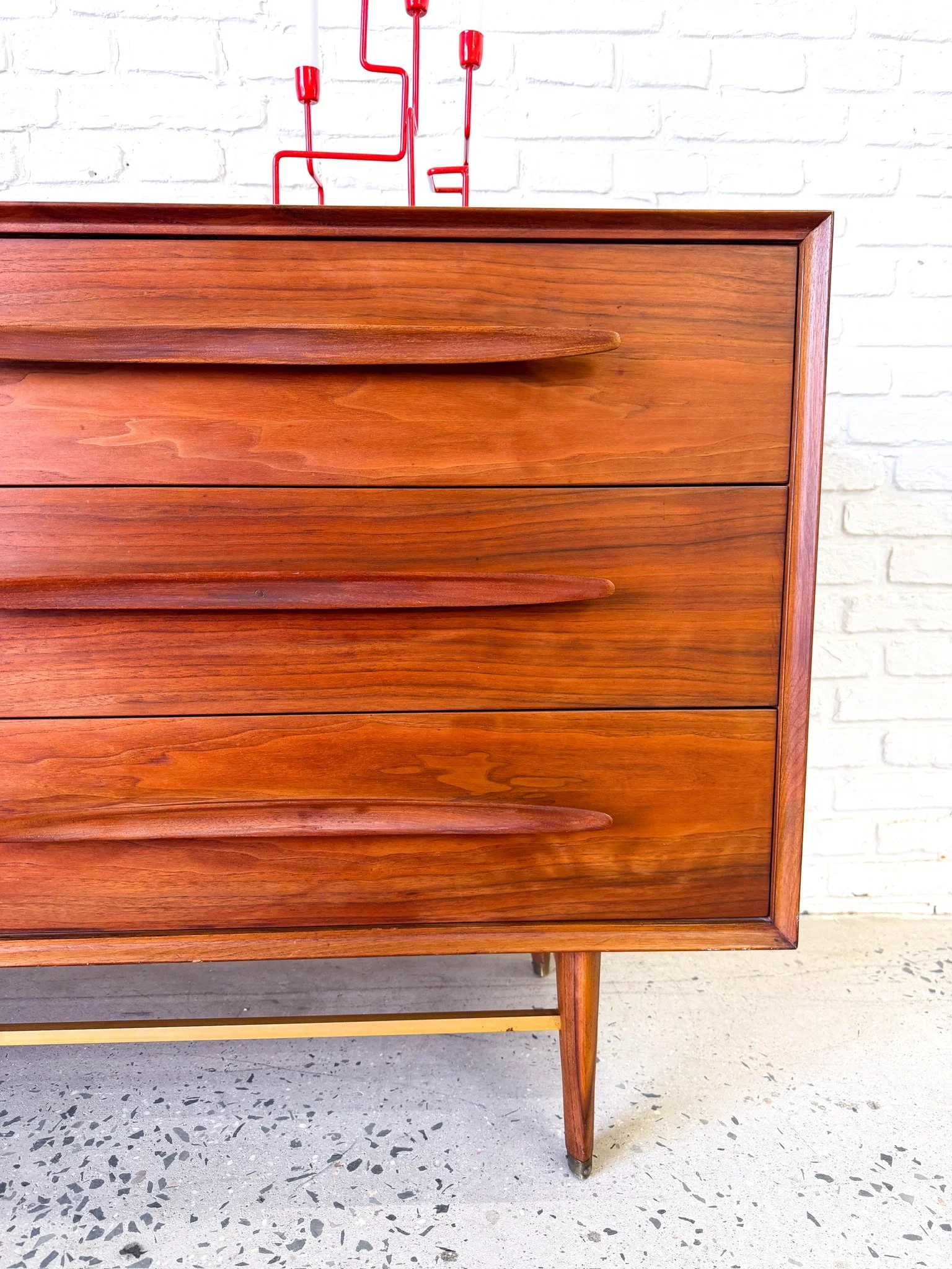 Mid Century Walnut Credenza6.jpg
