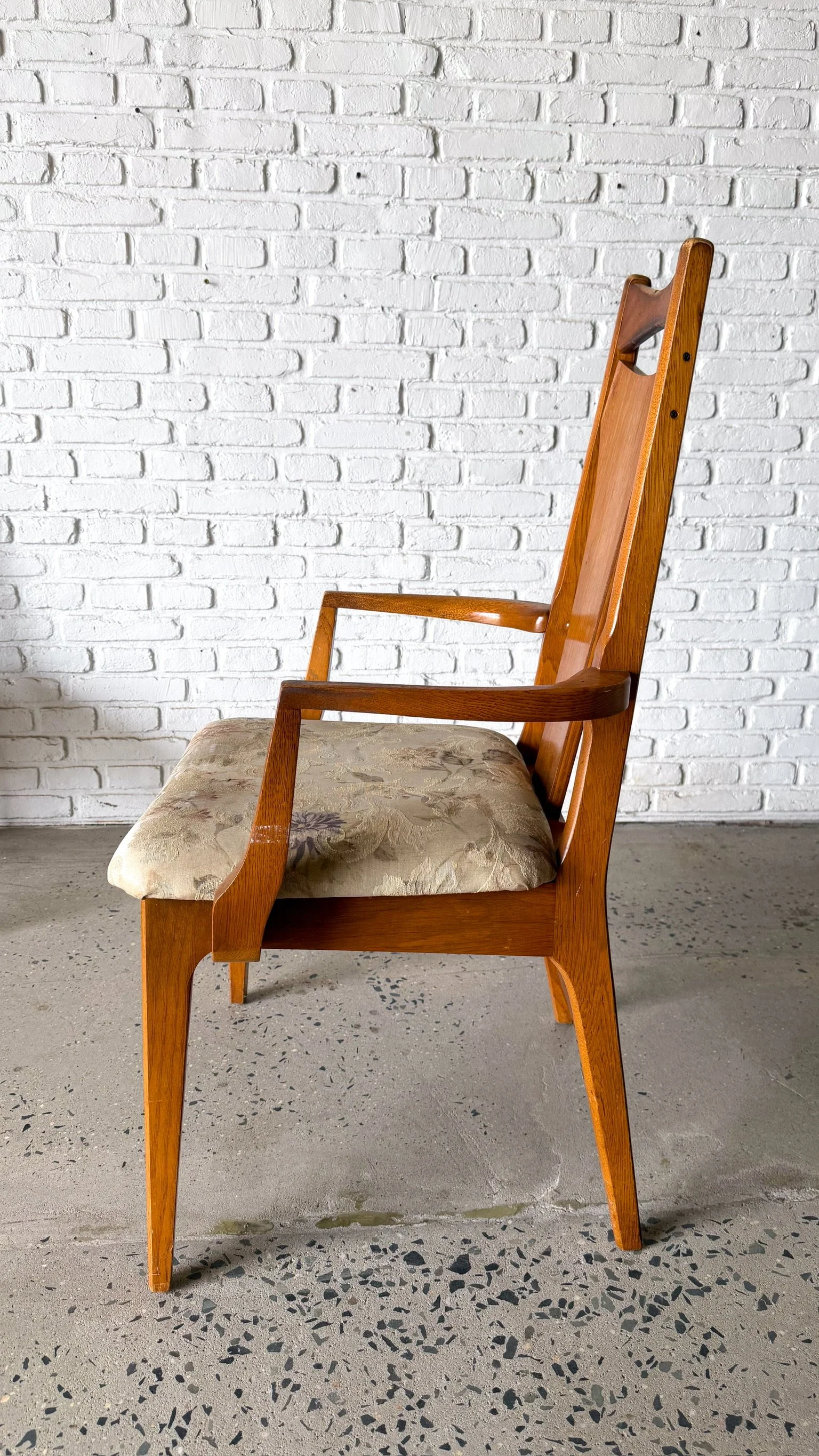 MCM Young MFG Dining Chairs Set of 68.jpg