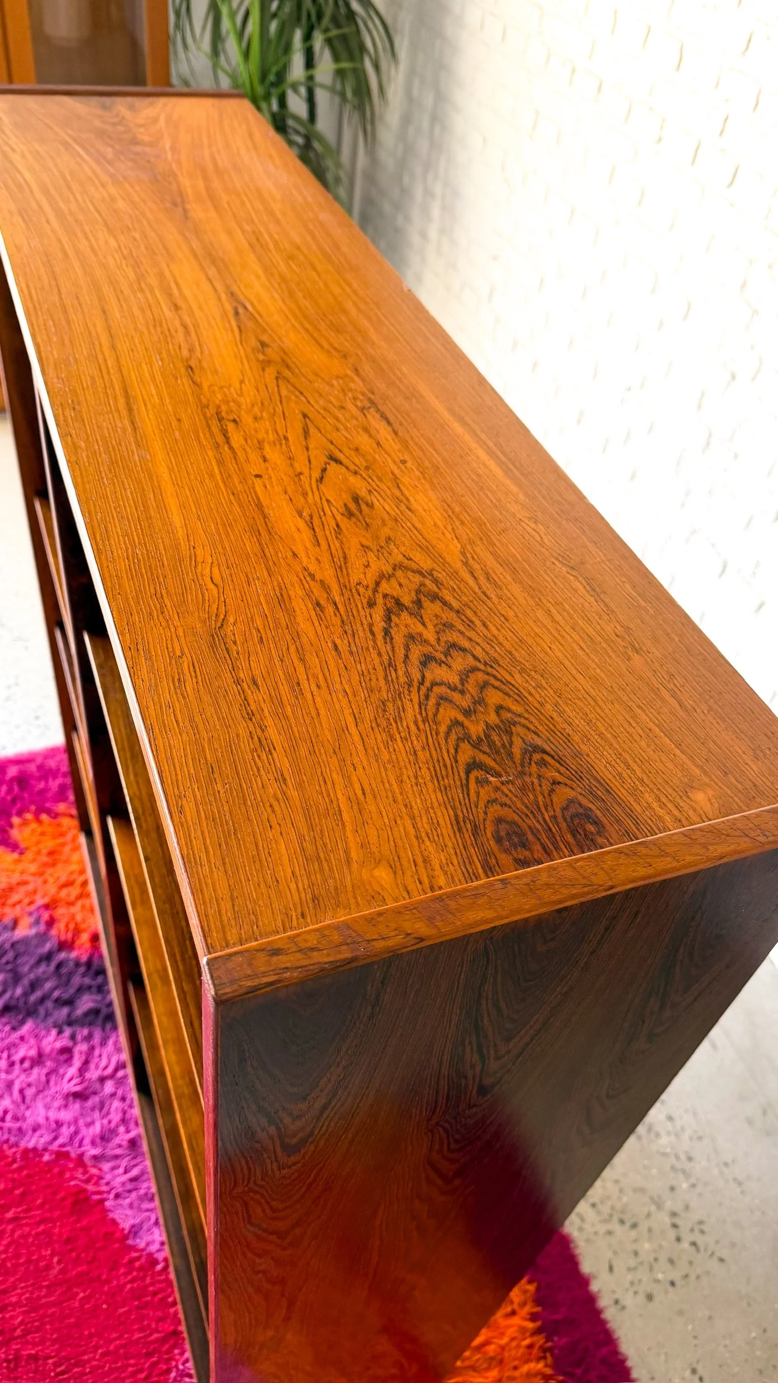 POUL HUNDEVAD DANISH ROSEWOOD BOOKCASE C. 1960S10.jpg