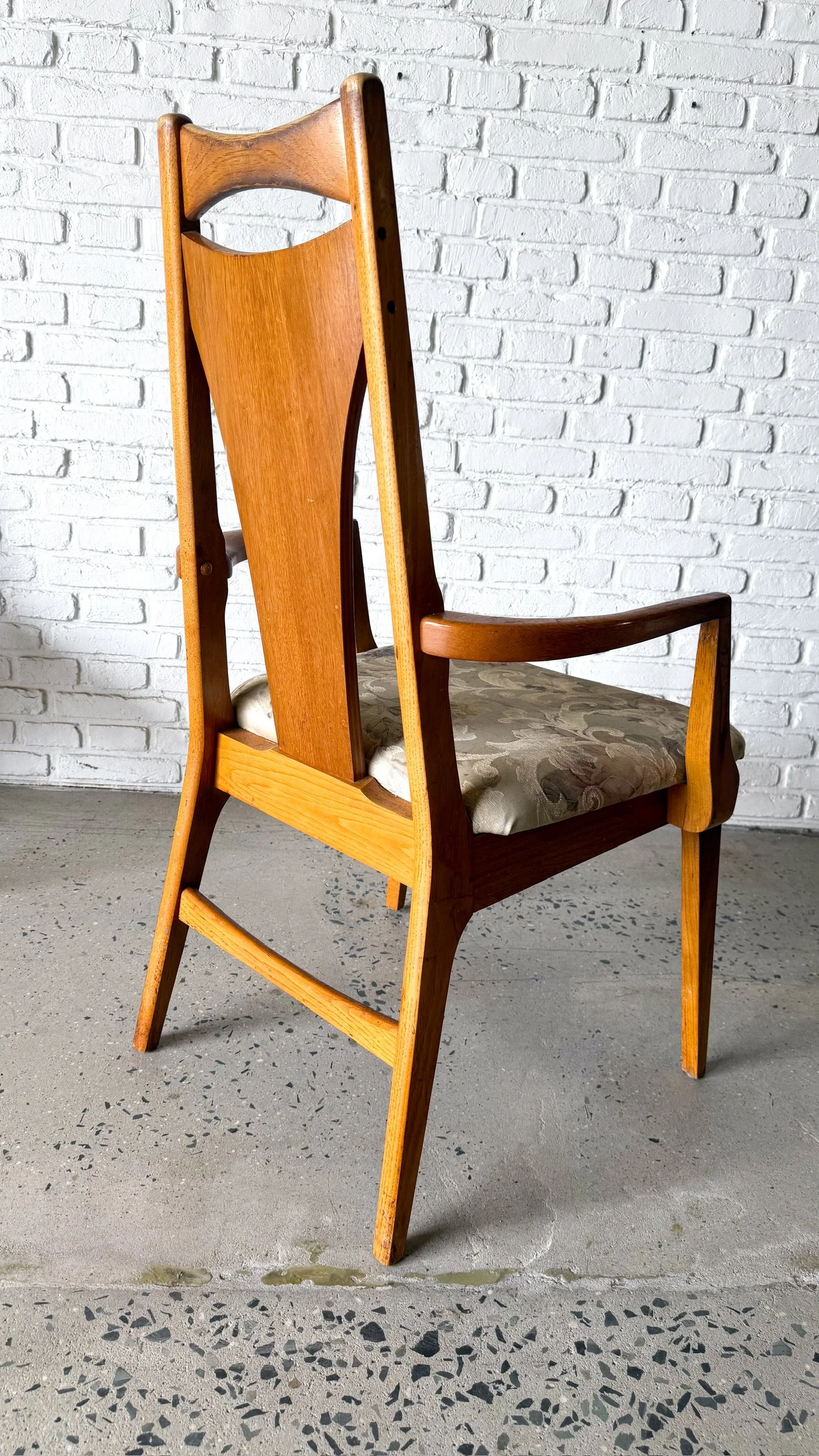 MCM Young MFG Dining Chairs Set of 611.jpg