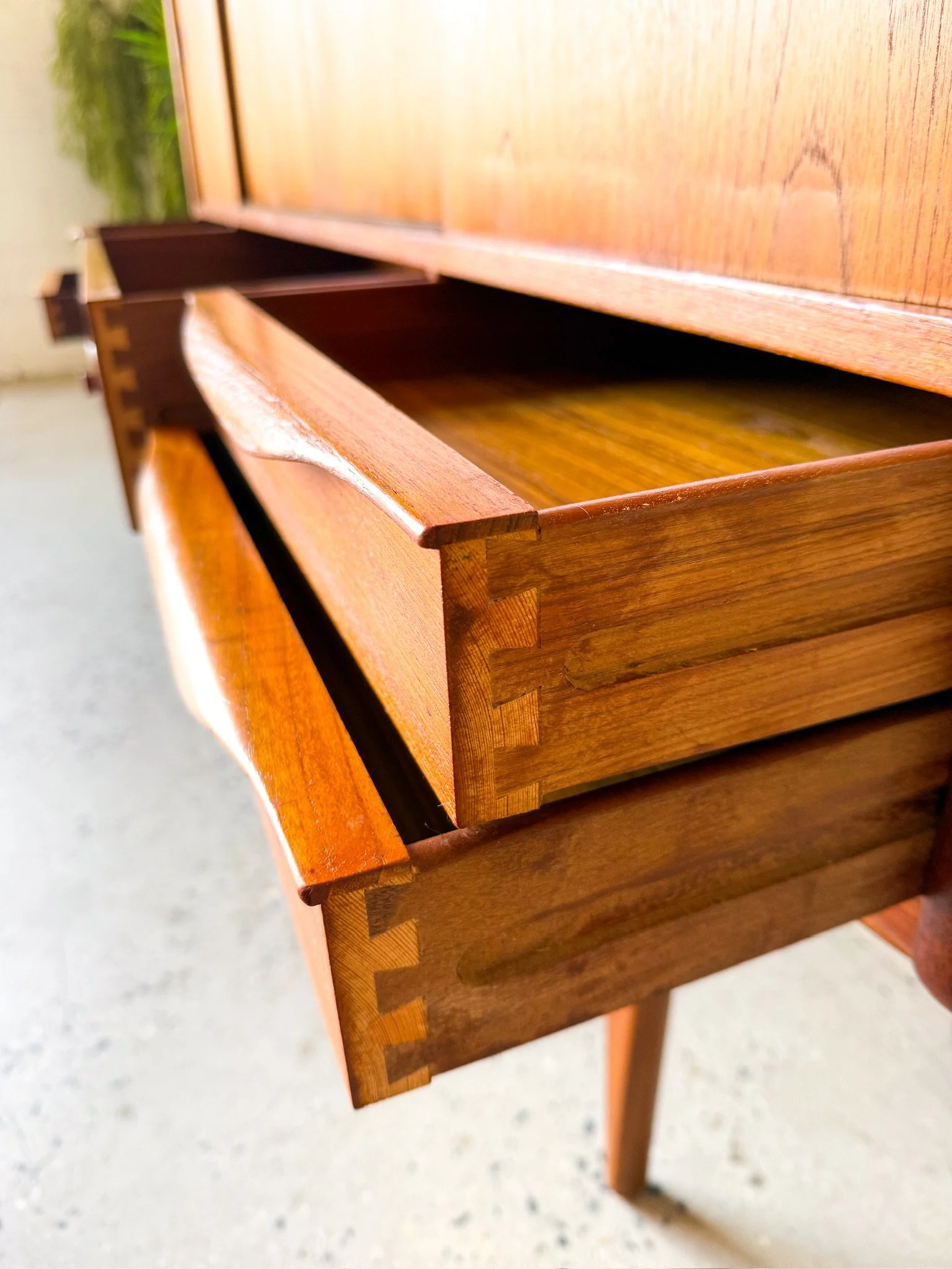 Johannes Andersen for Uldum Danish Teak Sideboard16.JPG