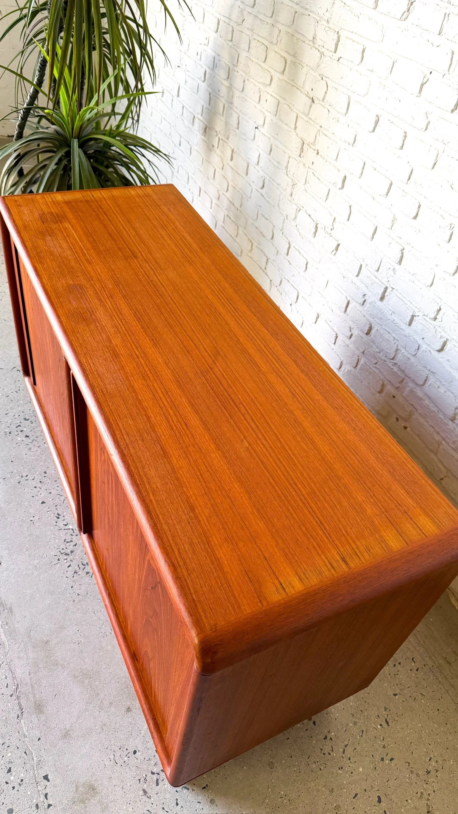 Danish Modern Teak Hutch by Kibaek4.jpg