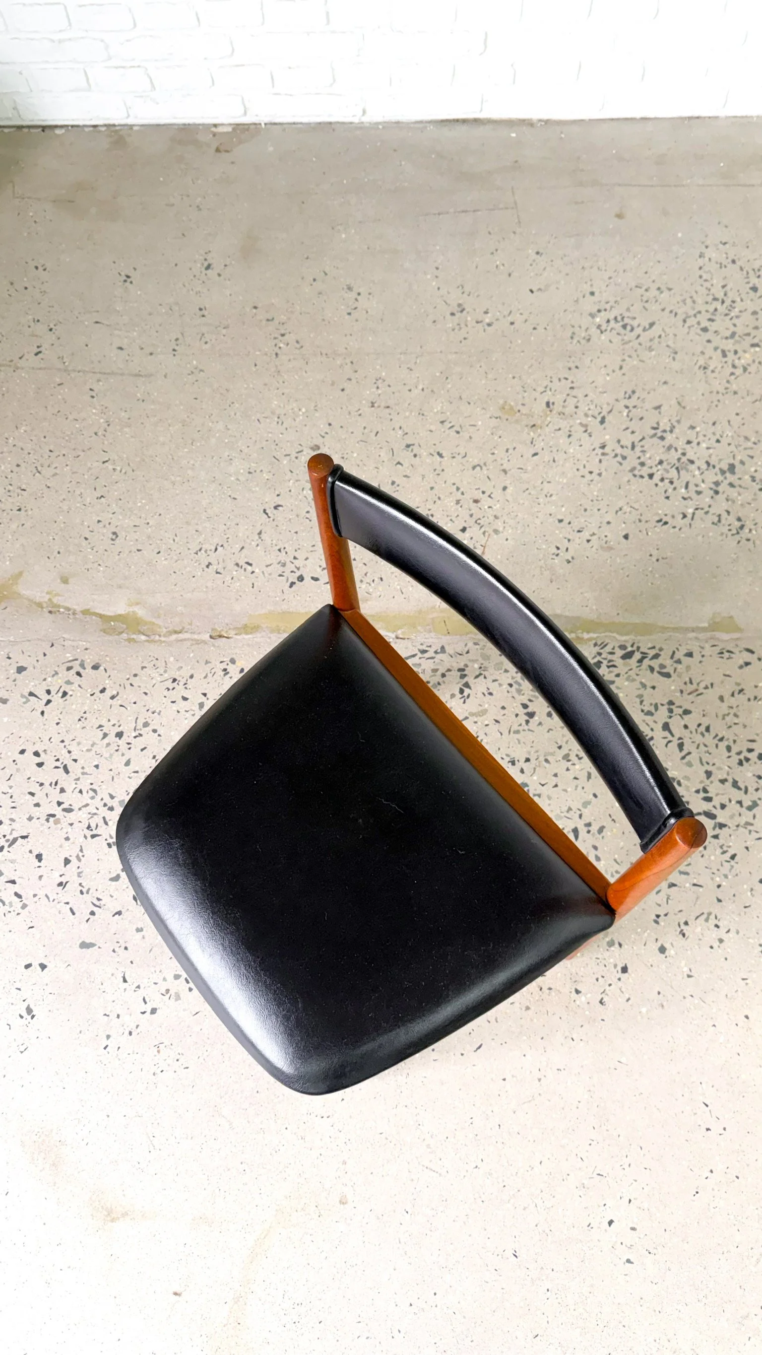 McIntosh Dining Chairs3.jpg