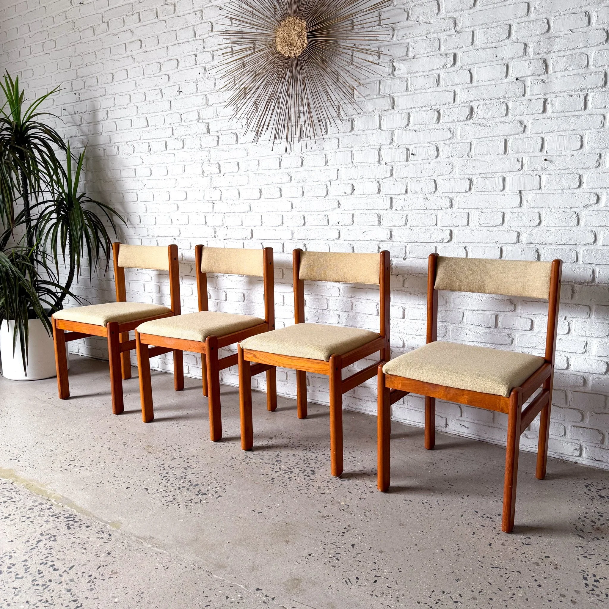 Set of 4 Danish Modern Teak Dining Chairs4.jpg