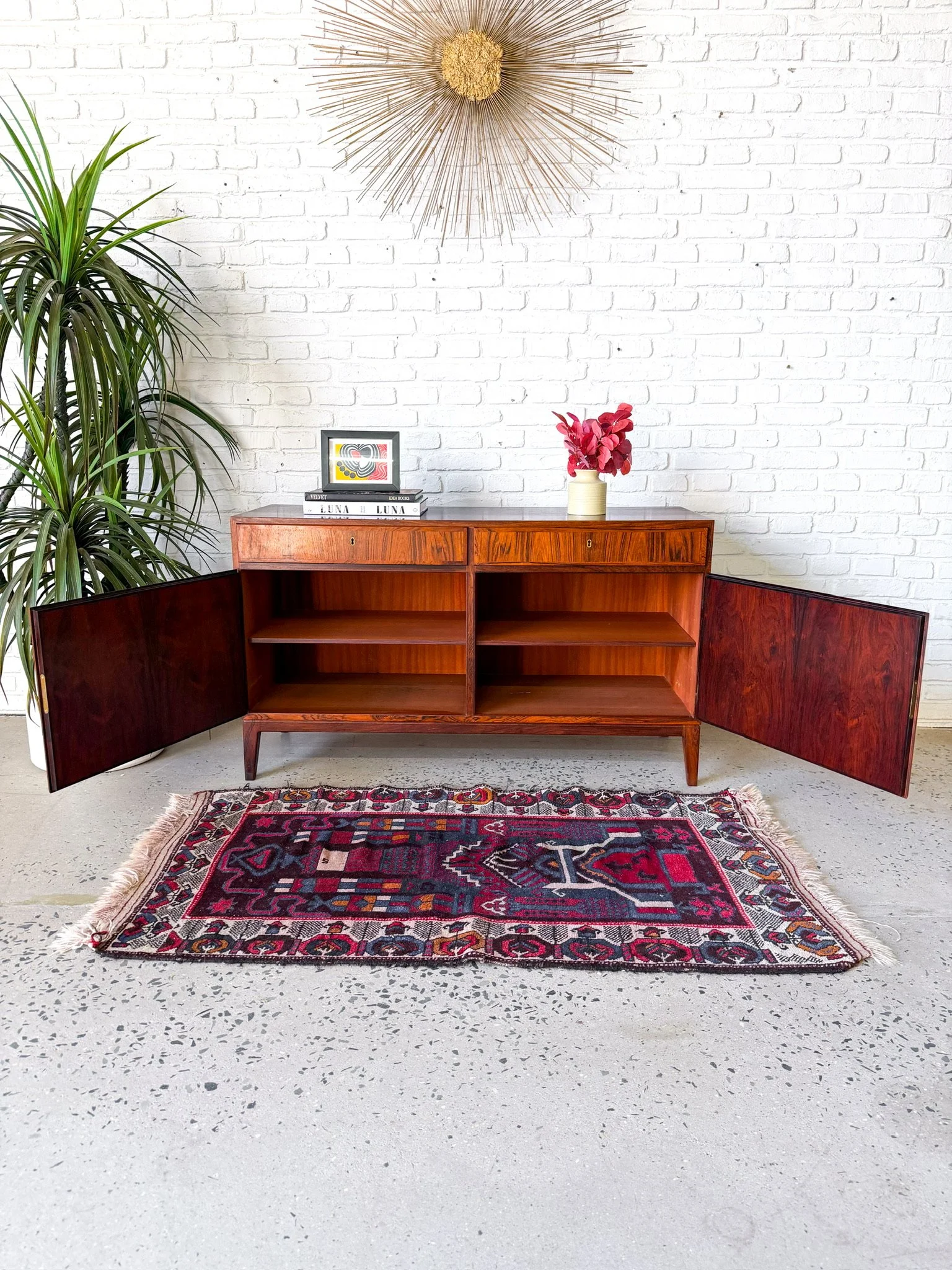 Omann Jun Model 5 Danish Rosewood Cabinet circa 1960s14.jpg
