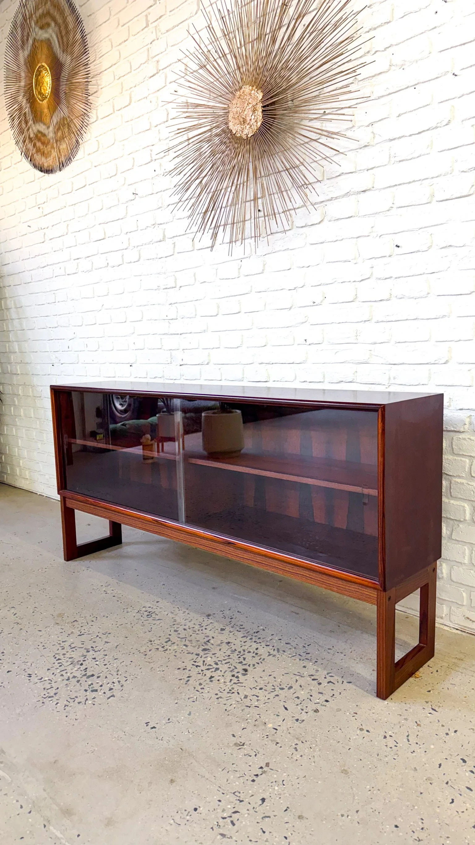 Danish Rosewood Display Cabinet Bookshelf6.jpg