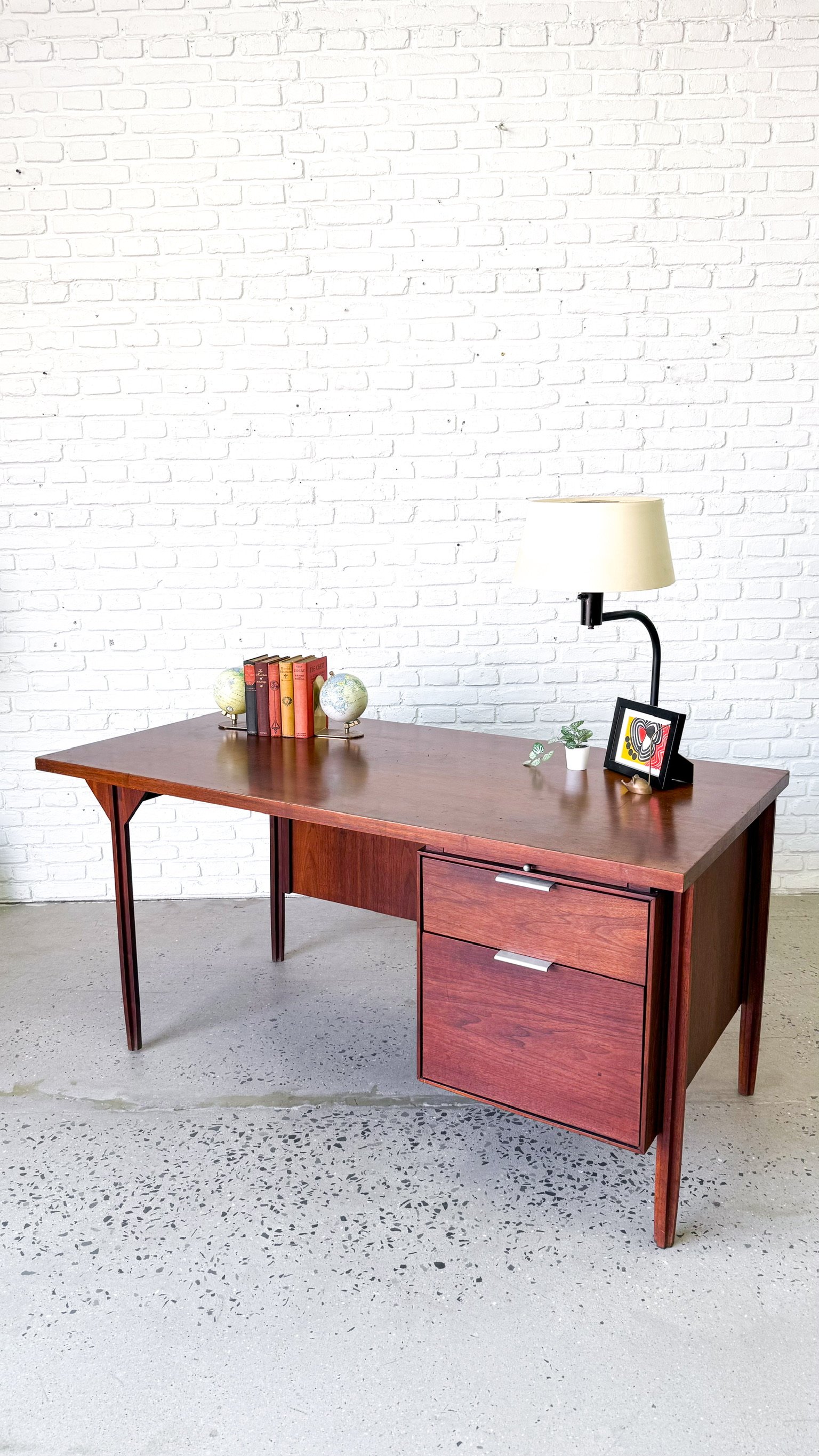 1960s Walnut Desk by John Stuart12.JPG