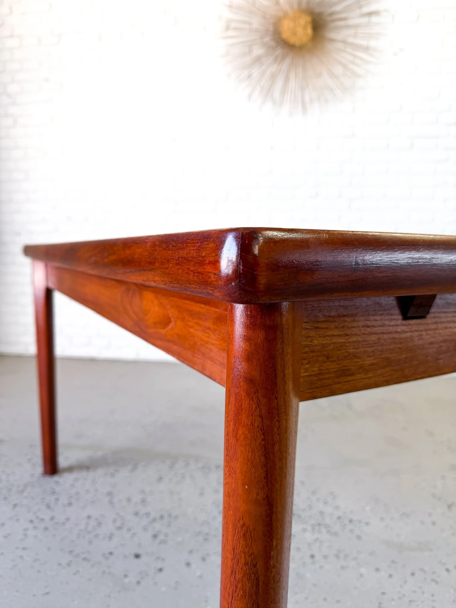 HENNING KJAERNULF TEAK EXPANDING DINING TABLE12.jpg