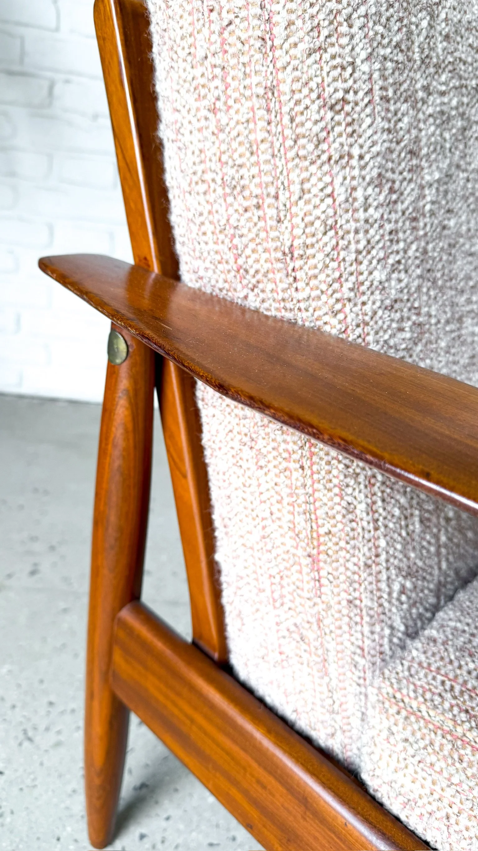 Danish Lounge Chair Pair10.jpg