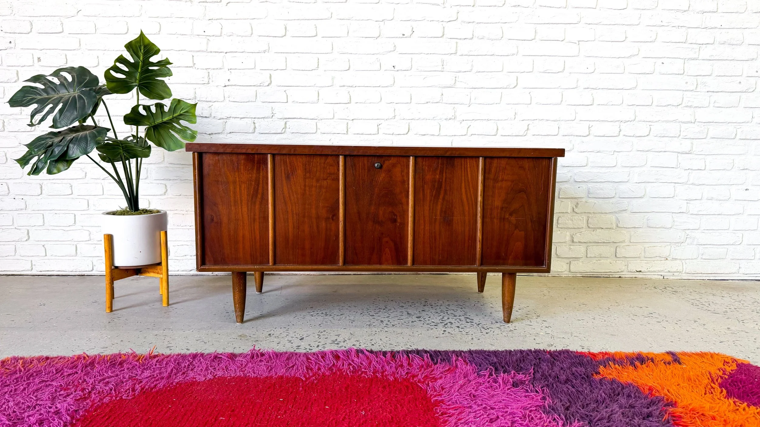 Lane Cedar Hope Chest4.jpg