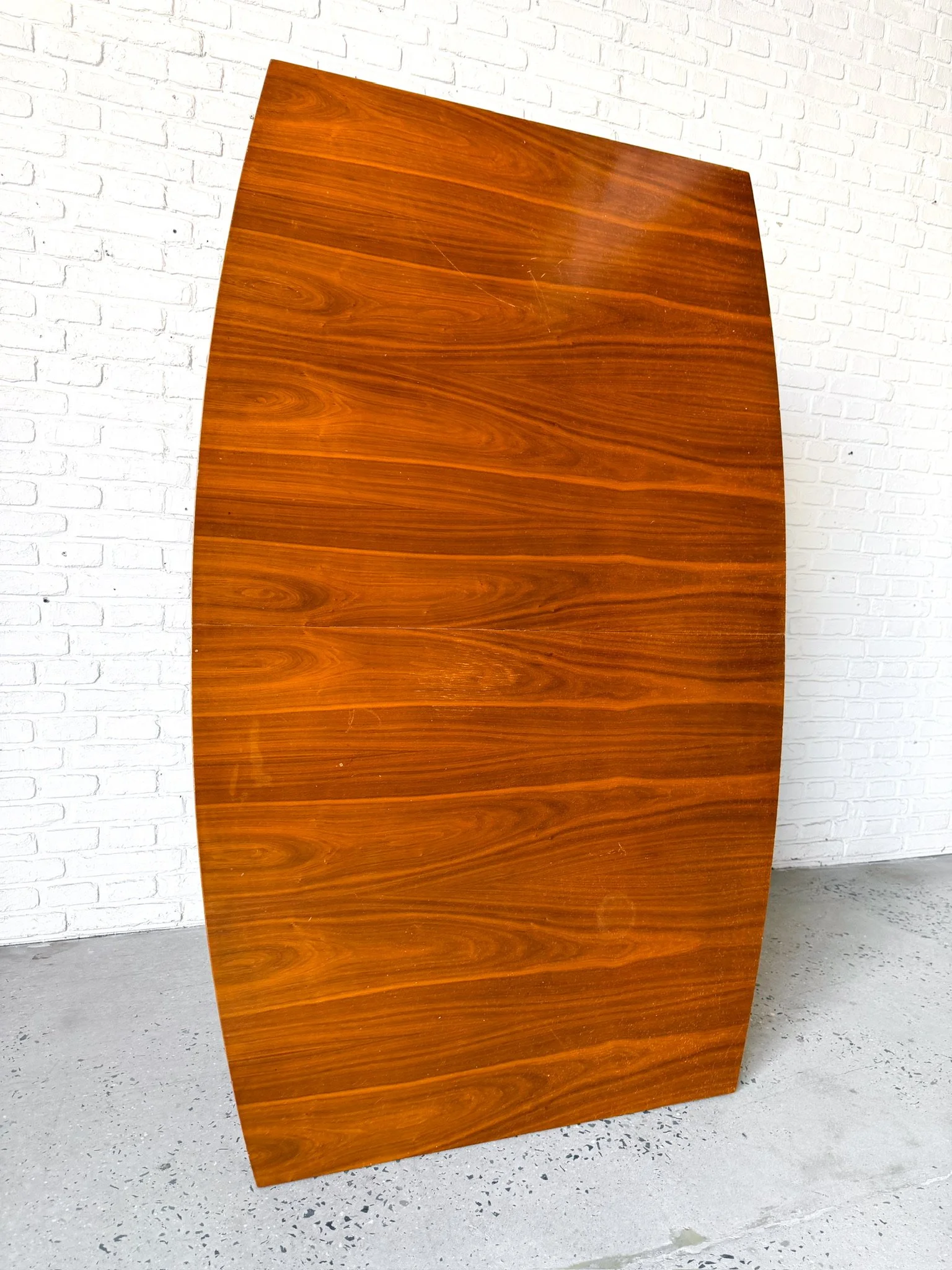 Young MFG Dining Table13.jpg