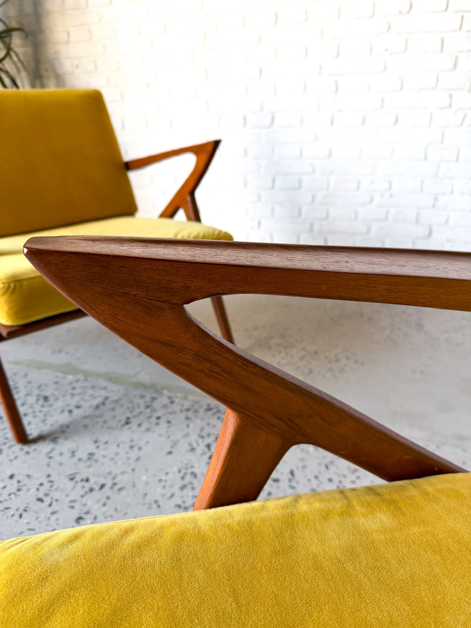 pair of solid teak poul jensen style z-chairs with knoll fabric3.jpg