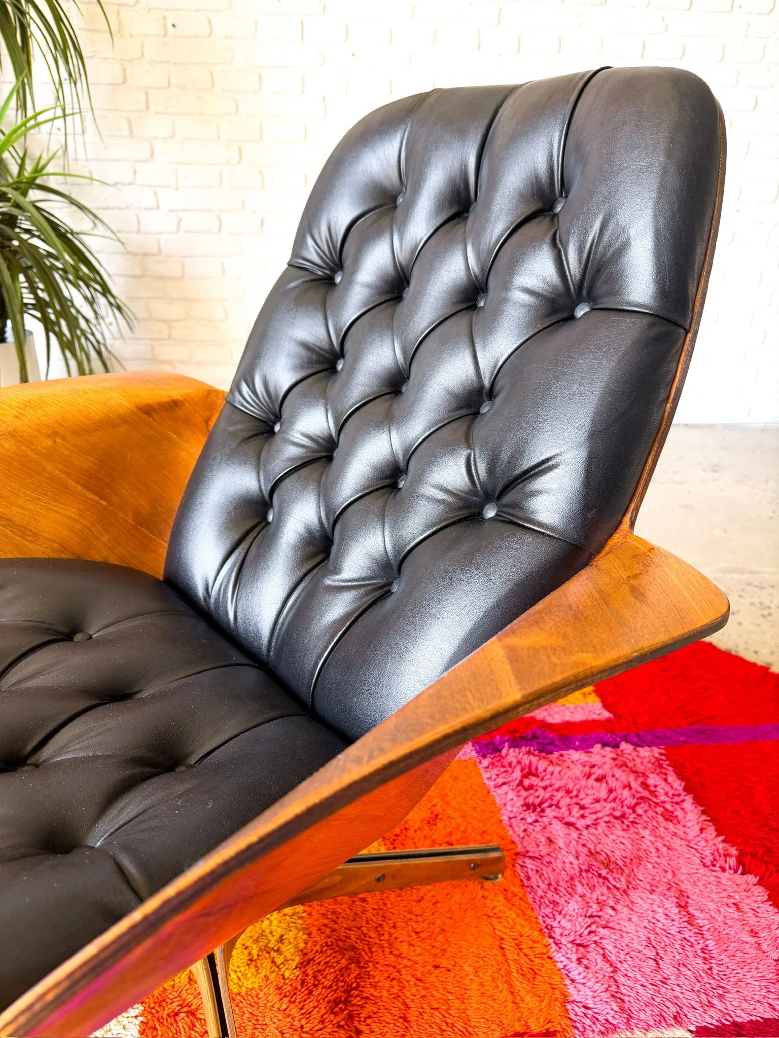 Mrs. Chair by George Mulhauser for Plycraft c. 1960s6.jpg