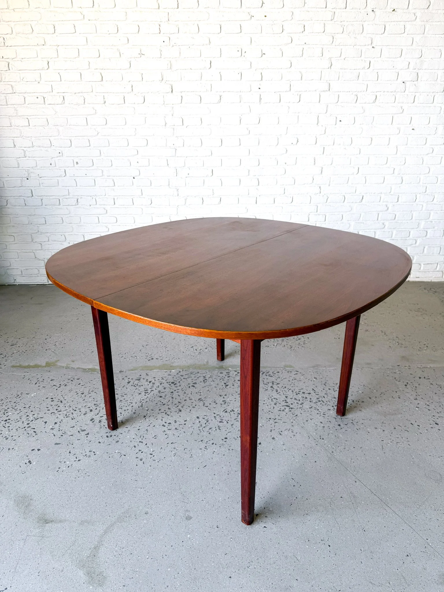 Founders Oiled Walnut Dining Table With Two Leaves2.jpg