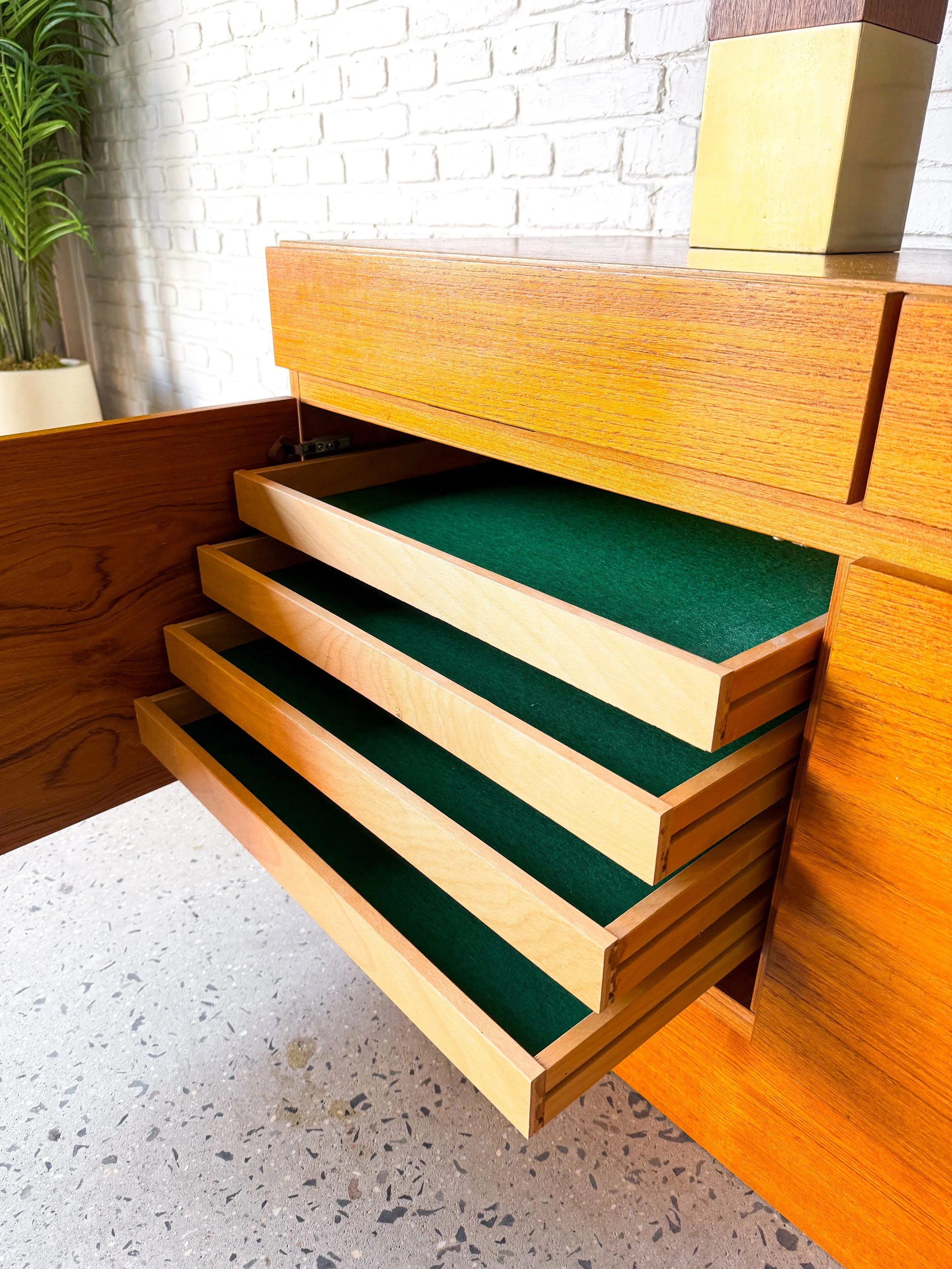 1970s XL Danish Teak Credenza Media Cabinet13.JPG