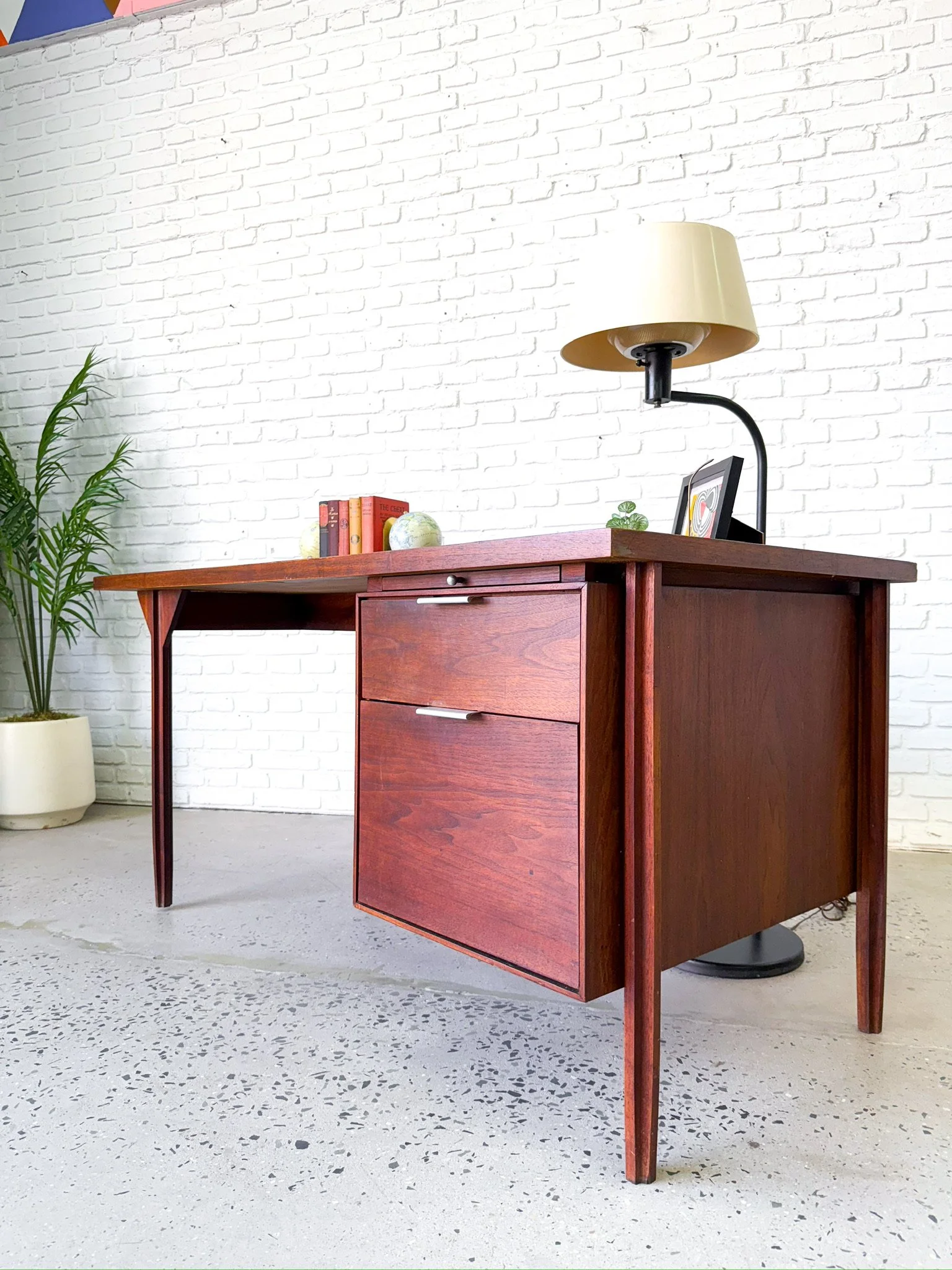 1960s Walnut Desk by John Stuart8.JPG